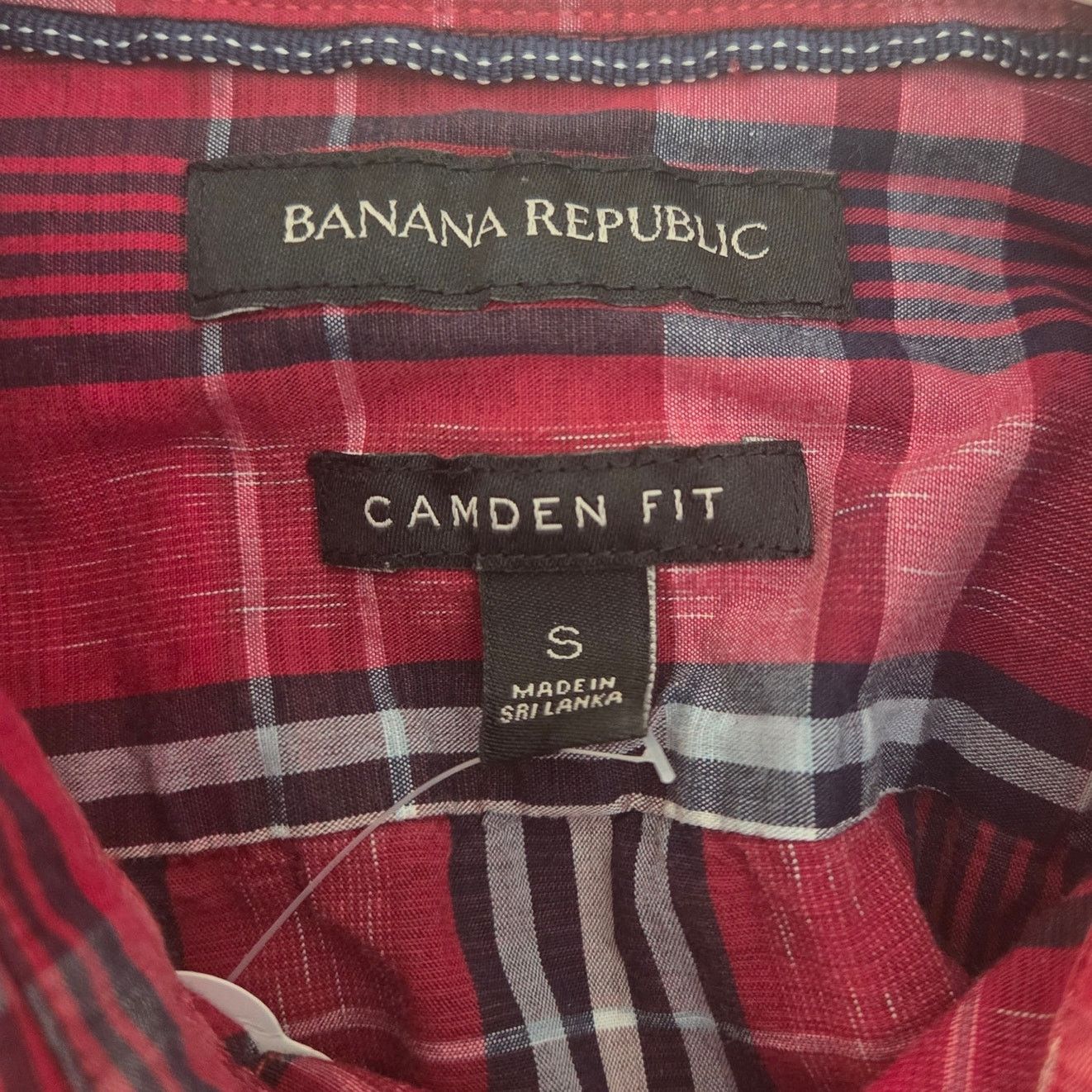Banana Republic Banana Republic Men's Red Plaid Camden Fit Button Up Shirt Size US S / EU 44-46 / 1 - 5 Thumbnail