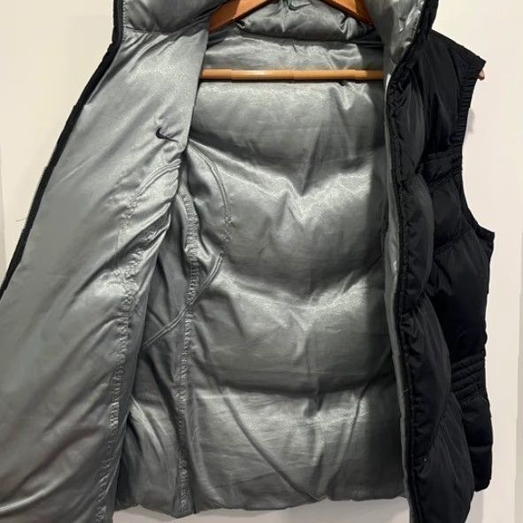Nike VINTAGE Nike Puffer Vest Down Fill Zip Reversable Womens Size L Black Size L / US 10 / IT 46 - 5 Thumbnail
