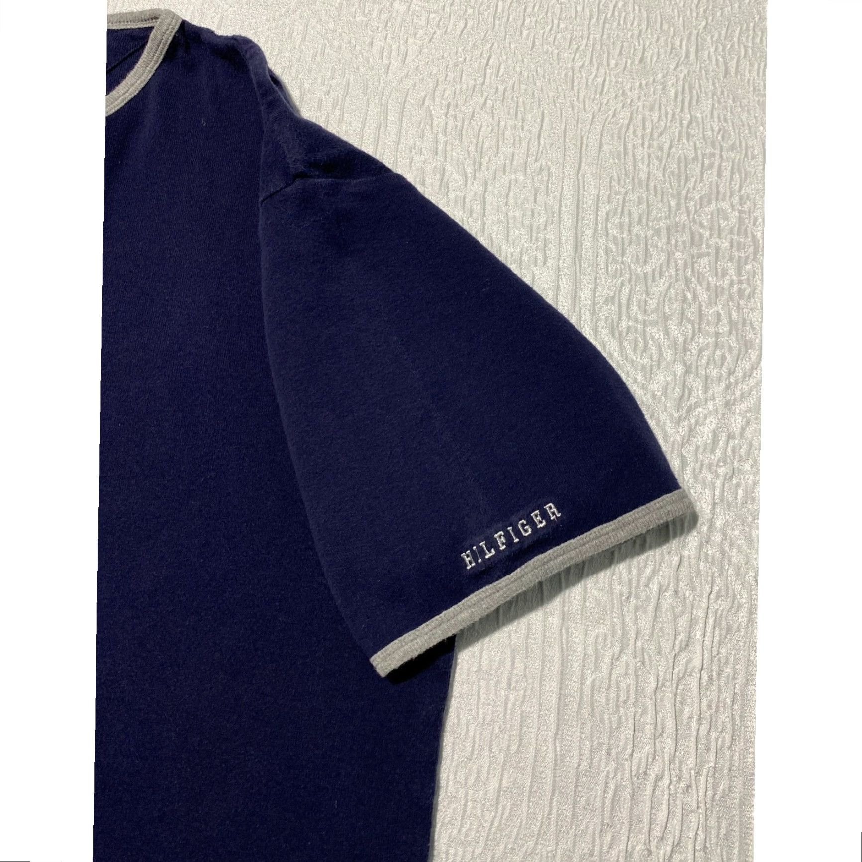Tommy Hilfiger VINTAGE Tommy Hilfiger Ringer T-Shirt Mens XXL Navy Blue Gray V-Neck Cotton Tee Size US XXL / EU 58 / 5 - 2 Thumbnail