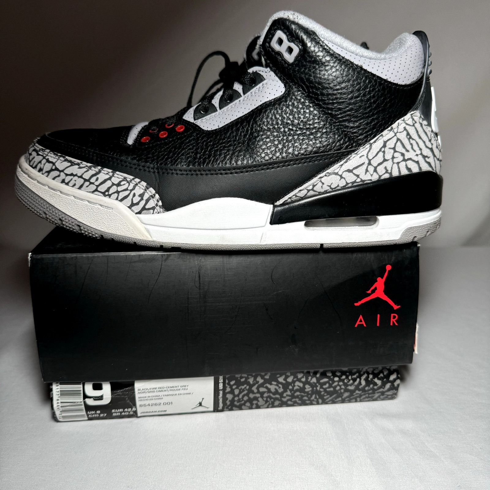 Jordan Brand × Nike Size 9 - Nike Air Jordan 3 Retro OG Black Cement Men's Shoes Size US 9 / EU 42 - 9 Thumbnail