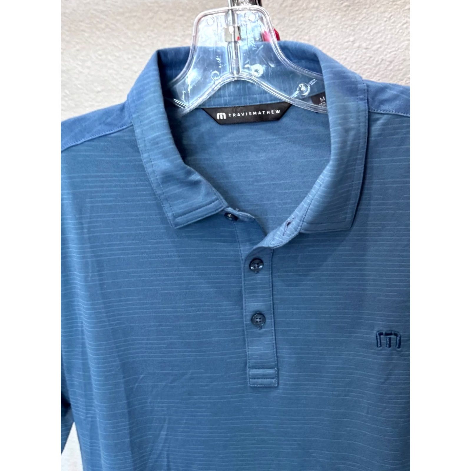 TravisMathew Travis Matthew Embroidered Pacifico Clara POLO SHIRT Medium M Mens Size US M / EU 48-50 / 2 - 6 Thumbnail