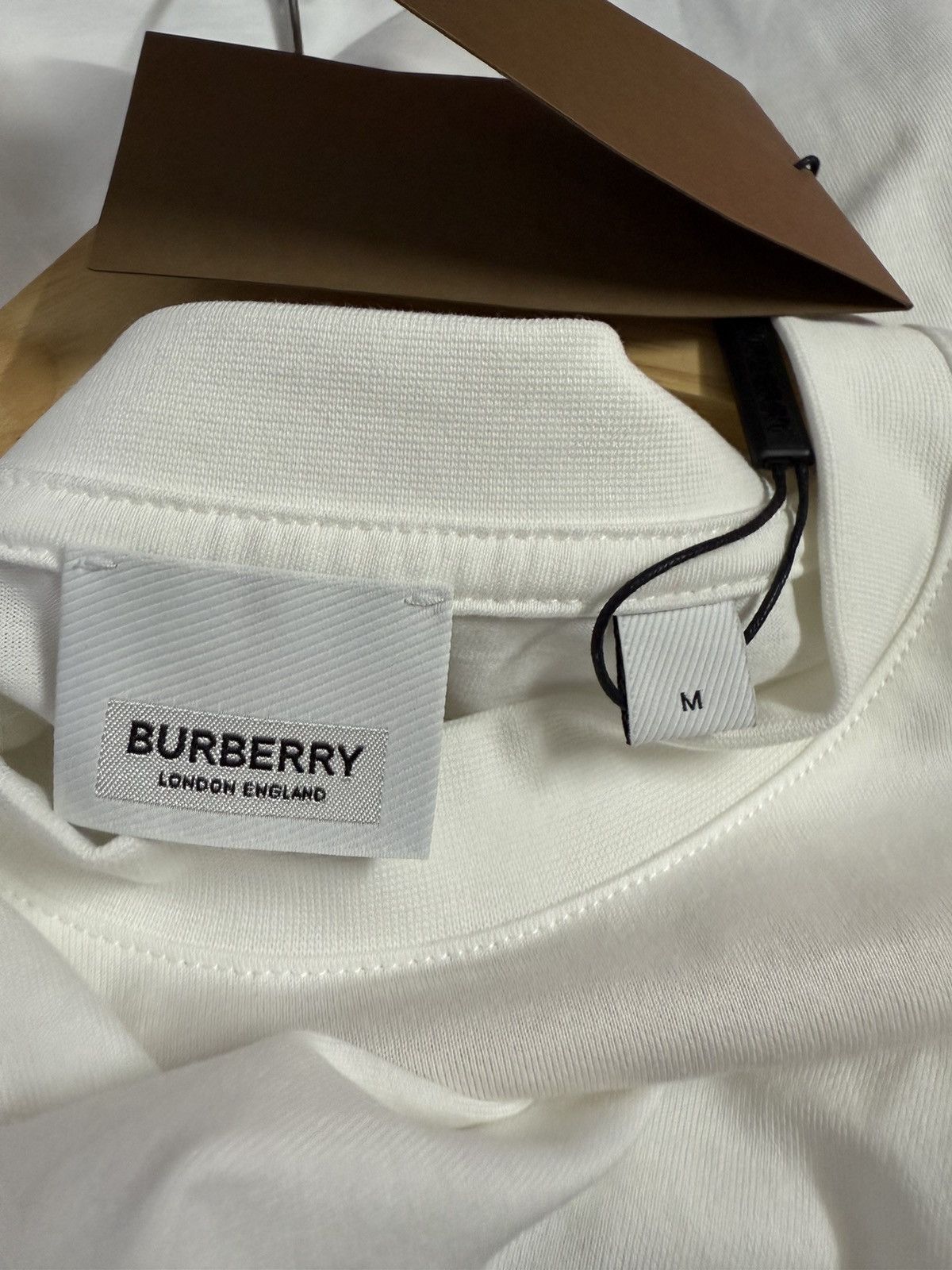 Burberry Burberry london newtg Size US M / EU 48-50 / 2 - 9 Thumbnail