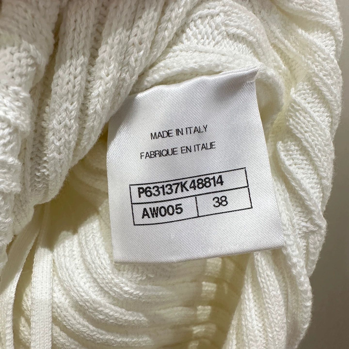 Chanel Chanel apr457 OffShoulder BigLogo GoldBtn CottonDress 38 Size S / US 4 / IT 40 - 4 Thumbnail