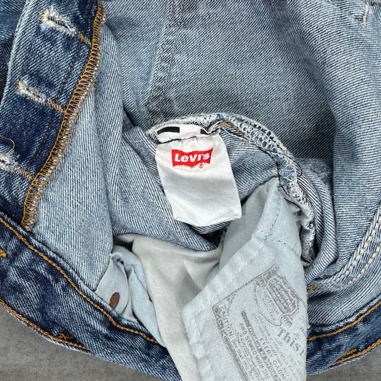 Levi's Vintage 90s Levis Jeans 501 36x30 Straight Fit Medium Wash Size US 36 / EU 52 - 6 Thumbnail