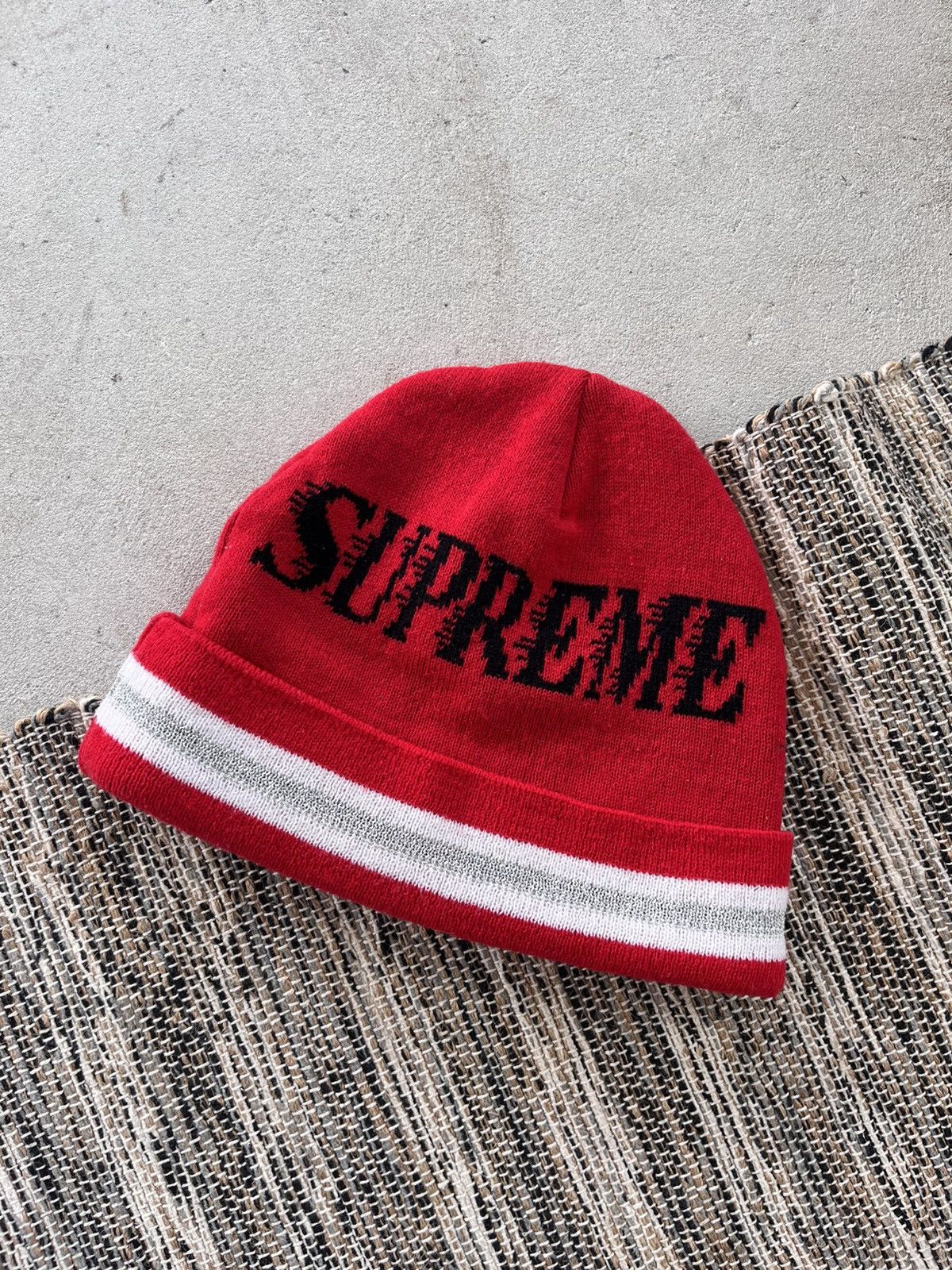 Supreme Vintage Supreme Red Beanie Big Logo Fold Hat Y2K sk8 Size ONE SIZE - 1 Thumbnail