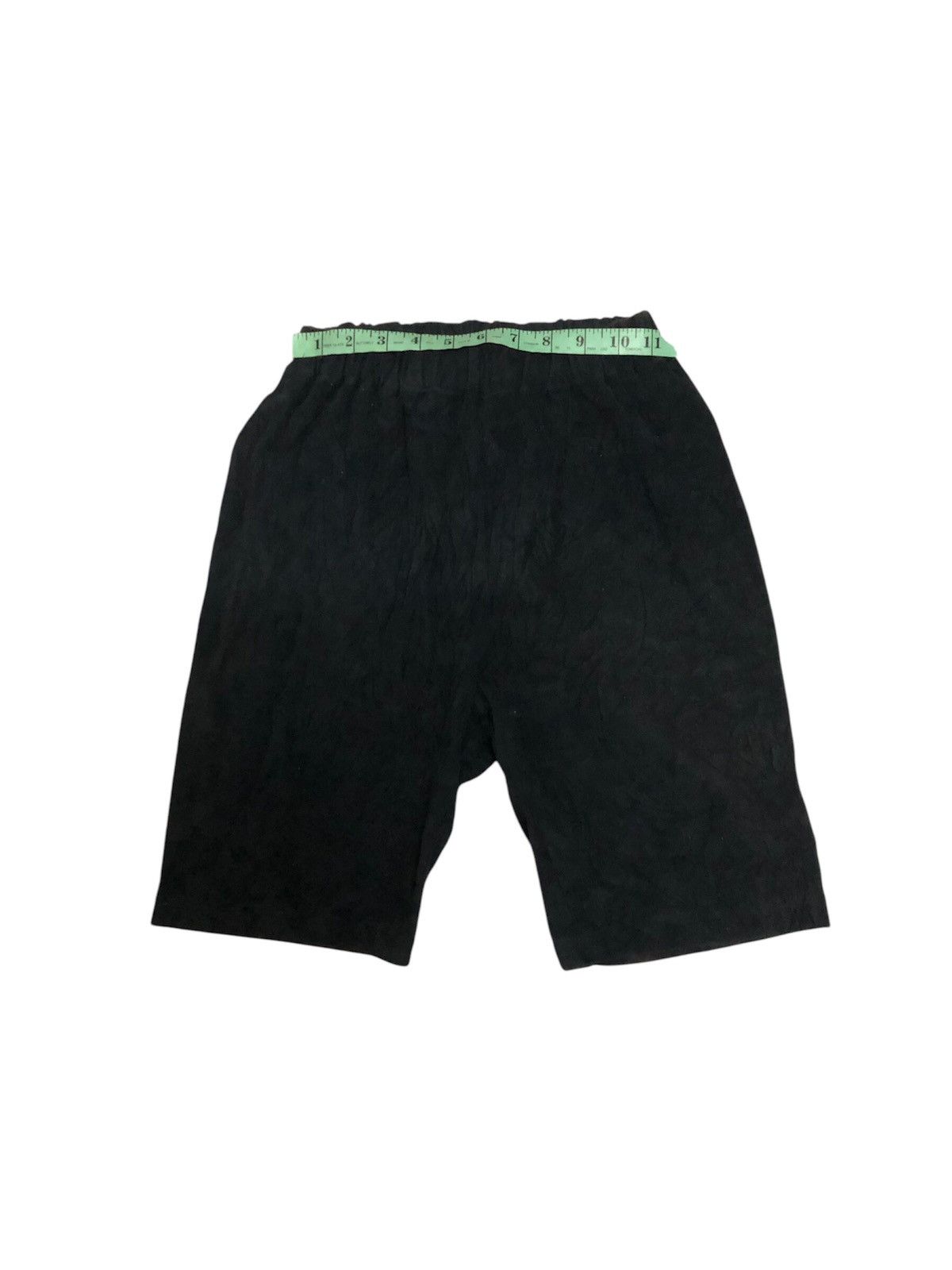 Issey Miyake × Japanese Brand × Vintage Vintage I.S Issey Miyake Plain Shortpants Size US 29 - 6 Thumbnail