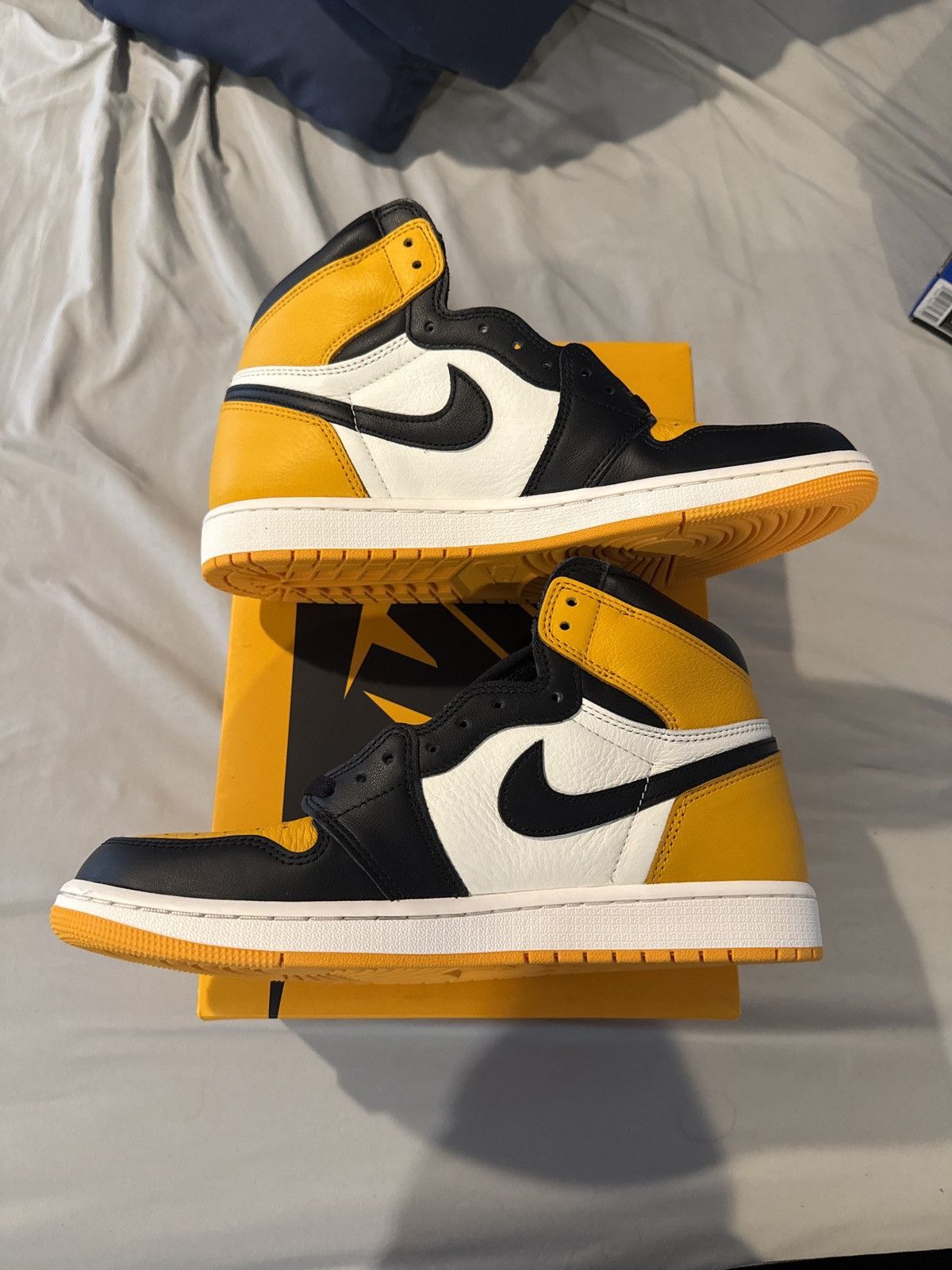 Jordan Brand × Nike Jordan 1 Retro High OG Size US 10 / EU 43 - 1 Thumbnail