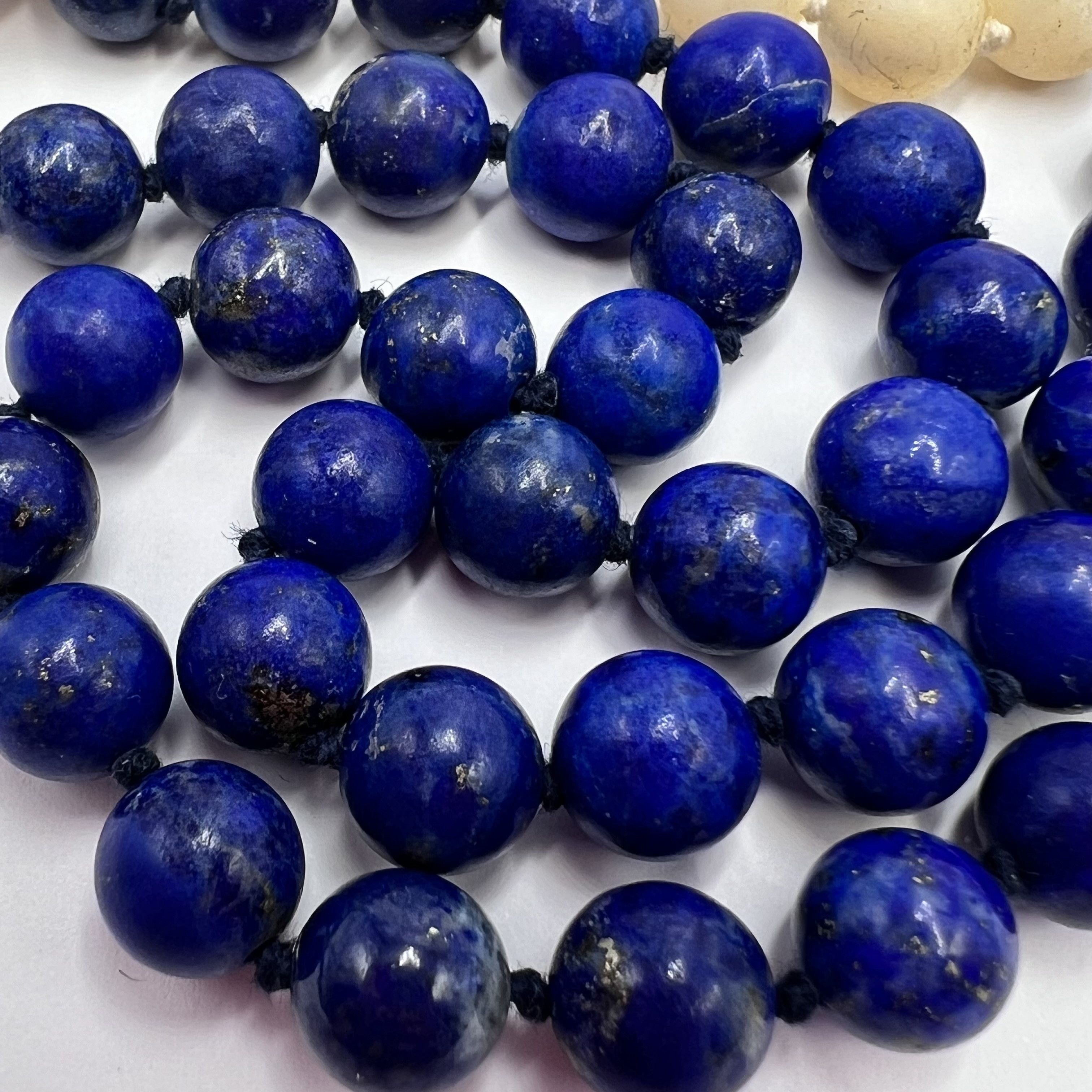 Vintage Vintage Lapis Lazuli & Mother of Pearl Bead Necklace 43cm Size ONE SIZE - 2 Thumbnail