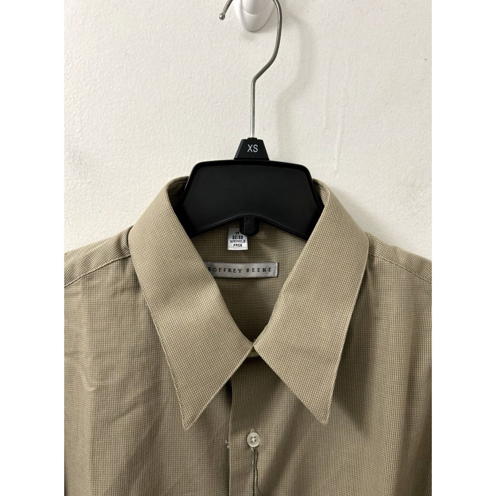 Geoffrey Beene Geoffrey Beene Dress Shirt Mens 17 32/33 Brown L/S Button Up Wrinkle Free Regular Collar Point Pocket Navy? Brown Size 46R - 7 Thumbnail
