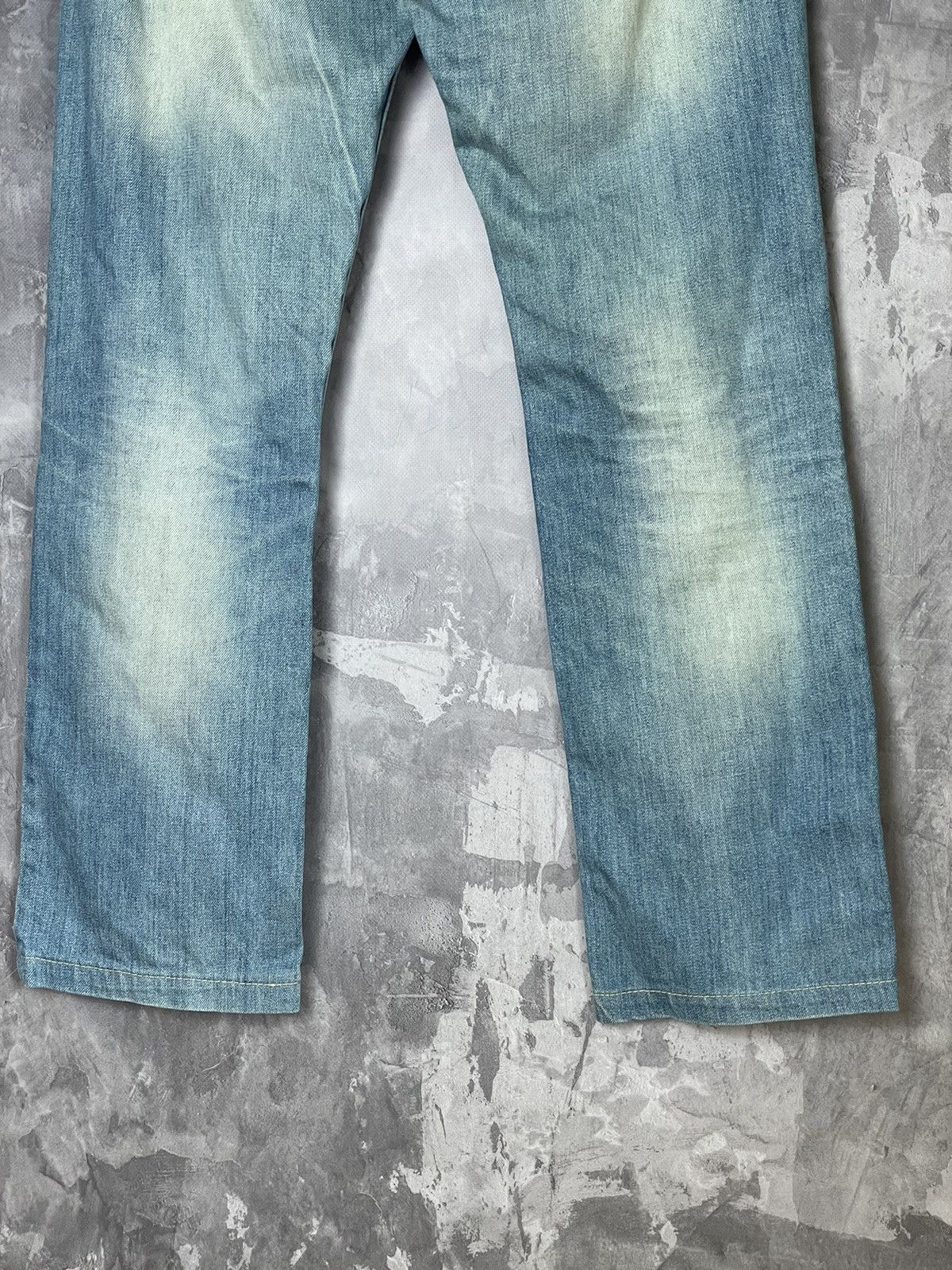 Diesel × Vintage Diesel Y2K Distressed Vintage 90s Baggy Jeans Size US 32 / EU 48 - 16 Thumbnail