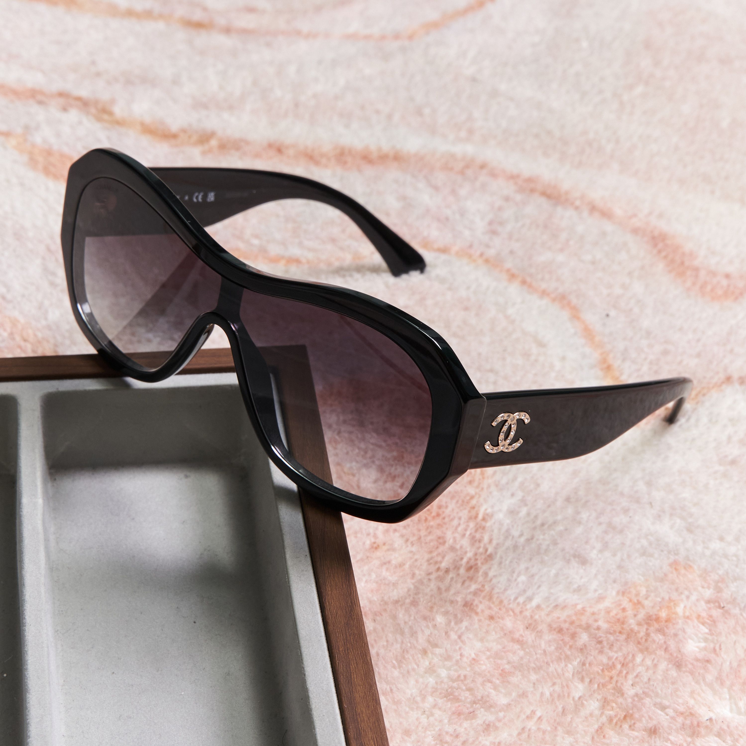 Chanel CHANEL 0CH5497B C622S6 Sunglasses Size ONE SIZE - 1 Thumbnail