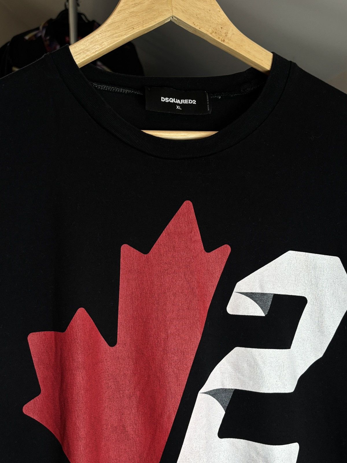 Dsquared2 Dsquared2 Maple Leaf Logo T-Shirt Size US XL / EU 56 / 4 - 3 Thumbnail