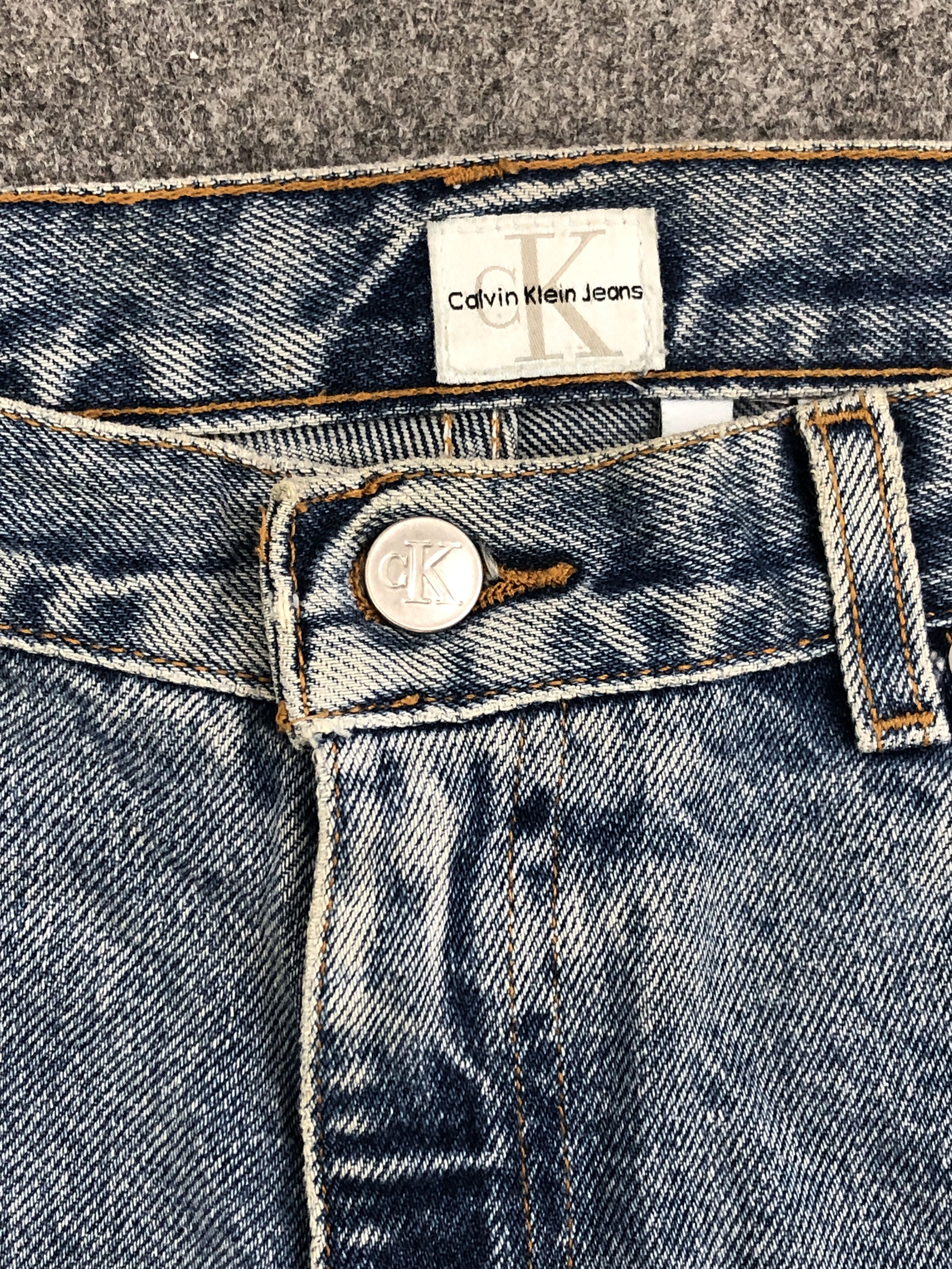 Calvin Klein Vintage Calvin Klein Faded Blue Jeans 34x30.5 S0024 Size US 34 / EU 50 - 7 Thumbnail