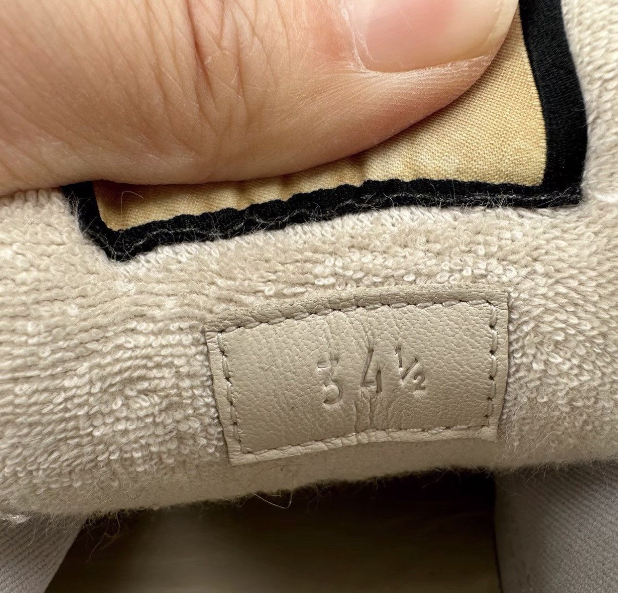 Gucci Gucci Beige Pink Platform Chunky Dirty Sneakers K12 Size US 4.5 / IT 34.5 - 6 Thumbnail