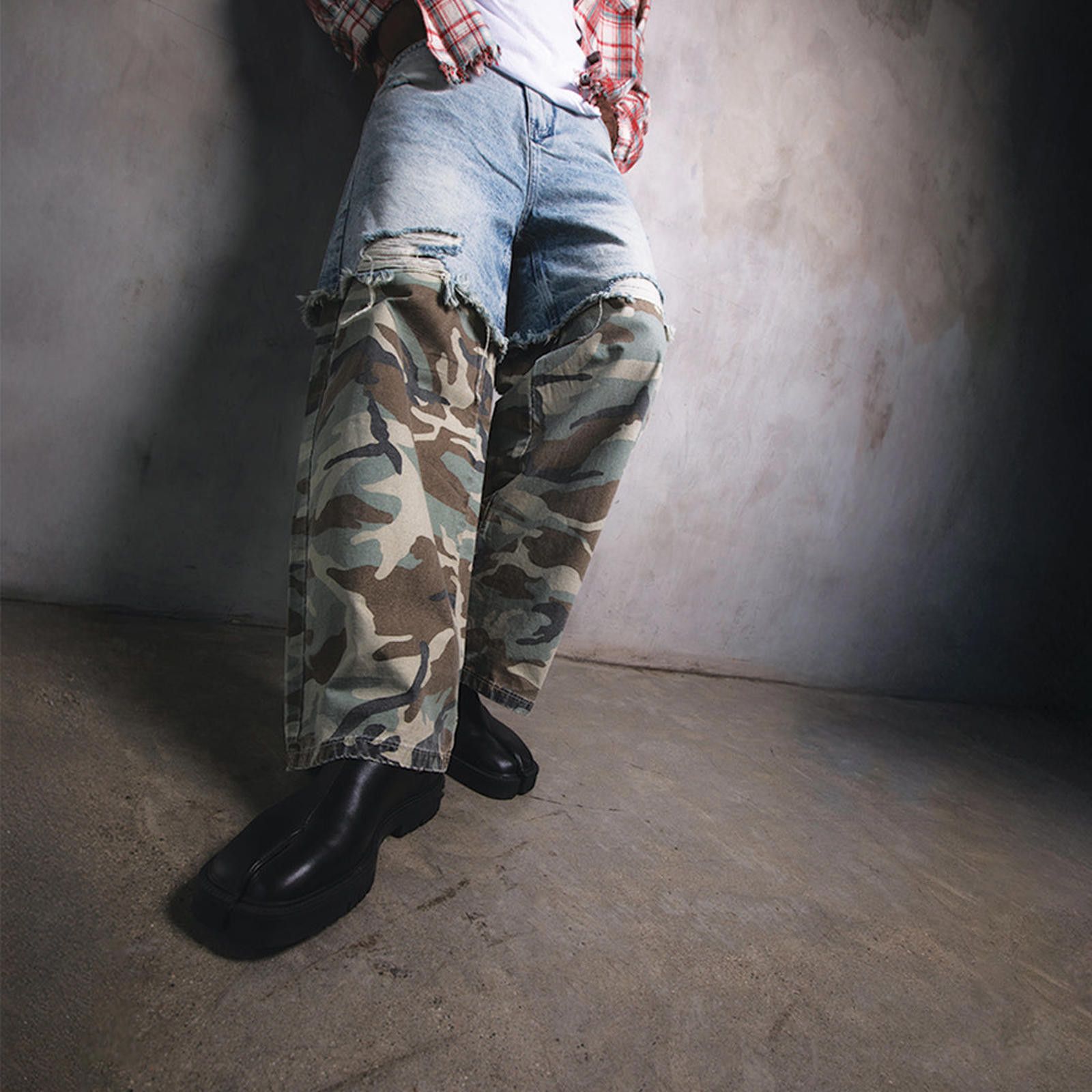 Other Distressed Camouflage Cargo Jeans Size US 32 / EU 48 - 3 Thumbnail