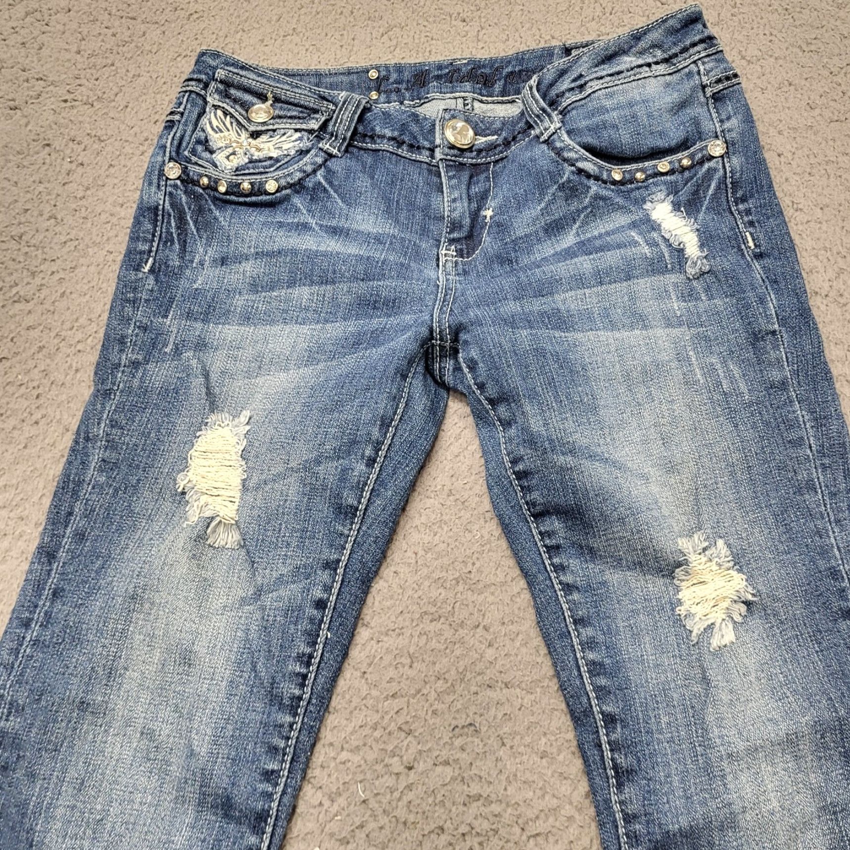 Vintage LA Idol USA Jeans Capris Womens Size 7 W28-L21 Rhinestone Pockets Embroider Blue Jean Capris Women Blue Jeans Size 28" / US 6 / IT 42 - 5 Thumbnail