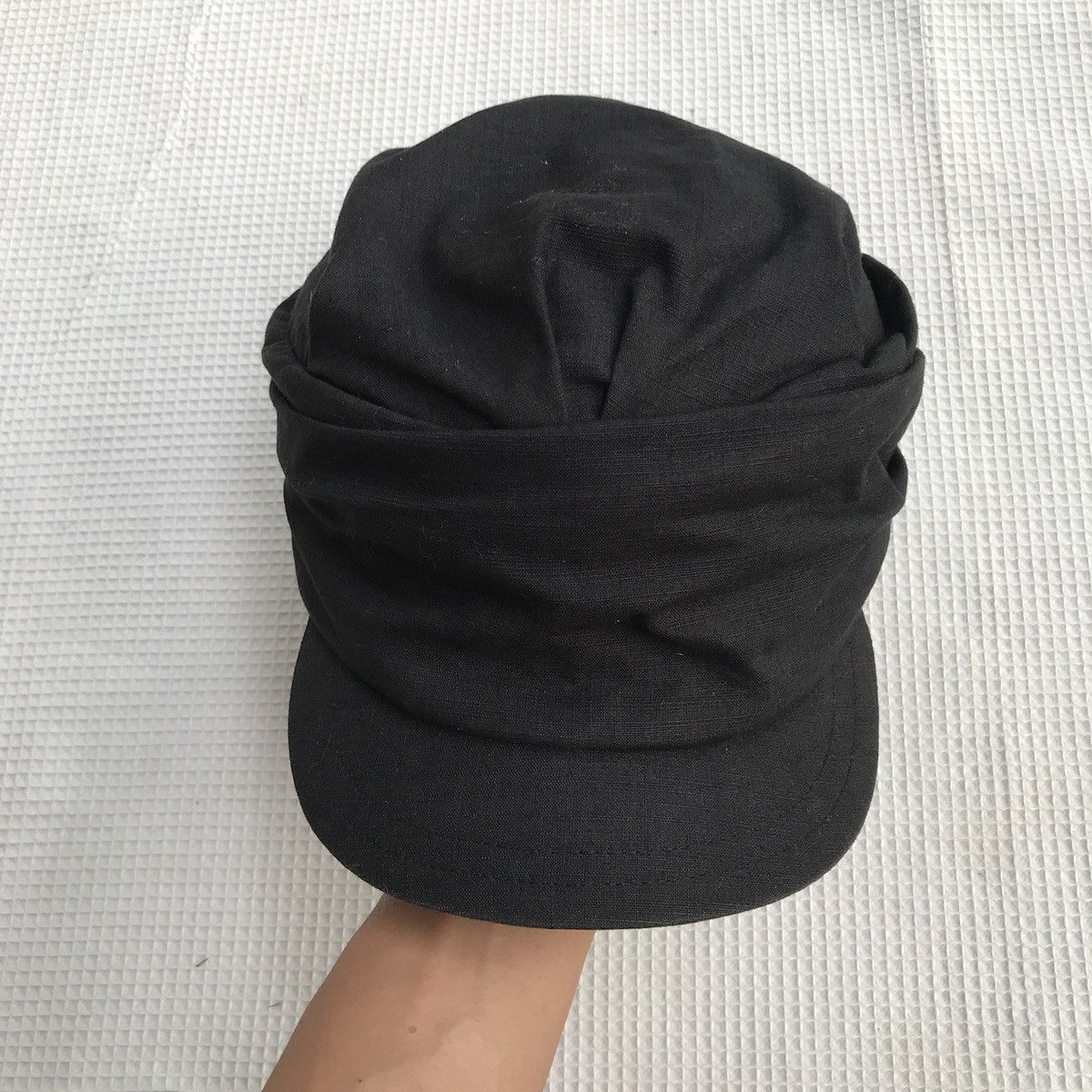 Beauty Beast UNIQUE beanie newsboy visor cap by vans Size ONE SIZE - 2 Thumbnail