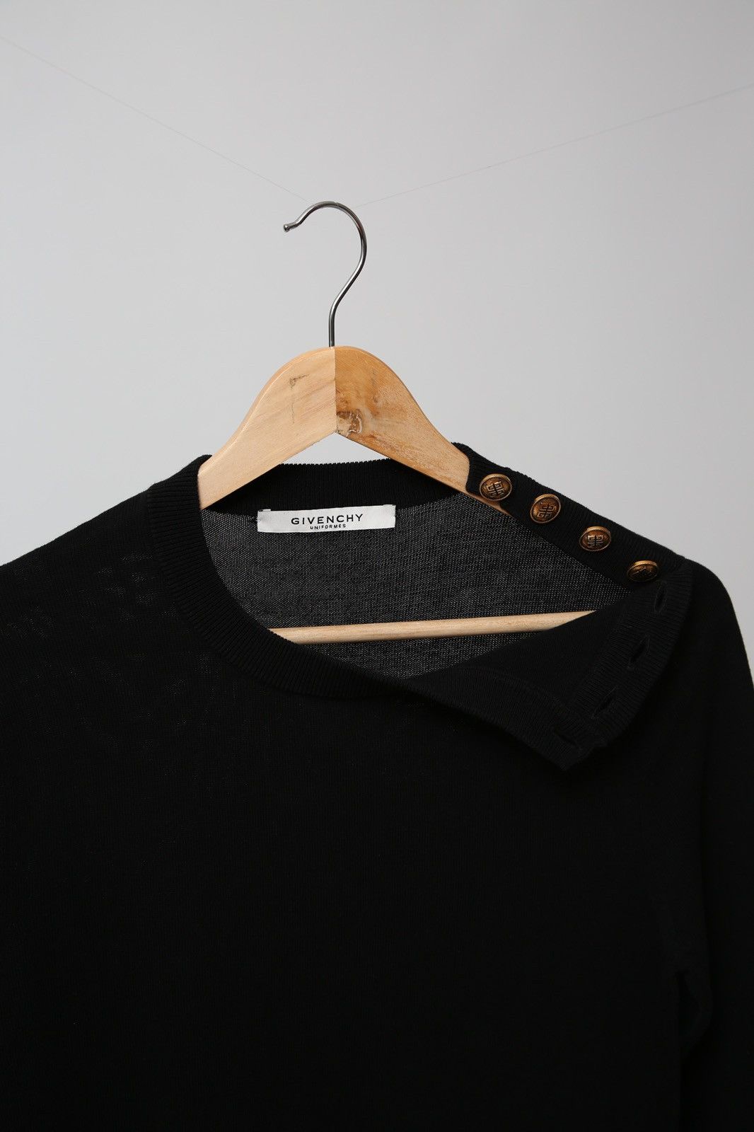Givenchy Givenchy Mens Regular Fit sweater jumper size - S Size US XS / EU 42 / 0 - 1 Thumbnail