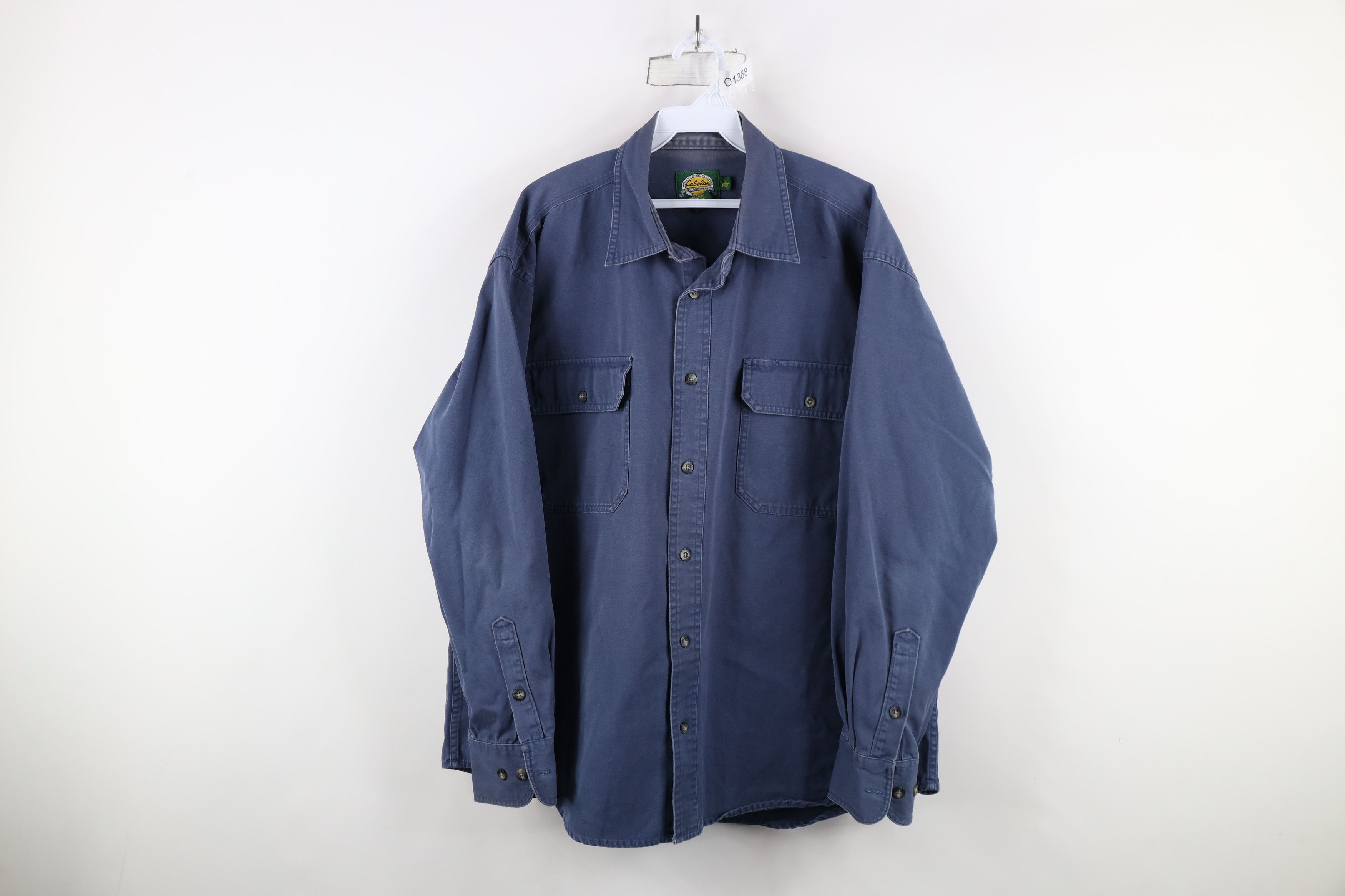 Cabelas × Vintage Vintage Cabelas Heavyweight Cotton Button Down Shirt Blue Size US L / EU 52-54 / 3 - 1 Thumbnail