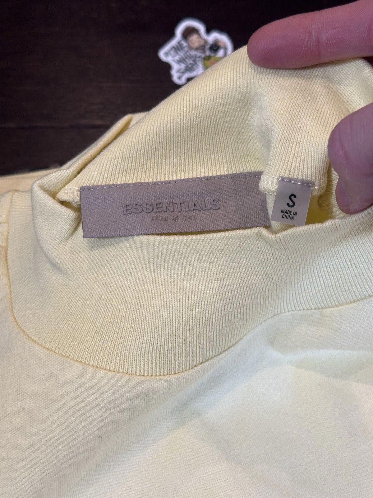 Fear of God Fear of God Essentials L/S Tee Canary Size Small Size US S / EU 44-46 / 1 - 8 Thumbnail