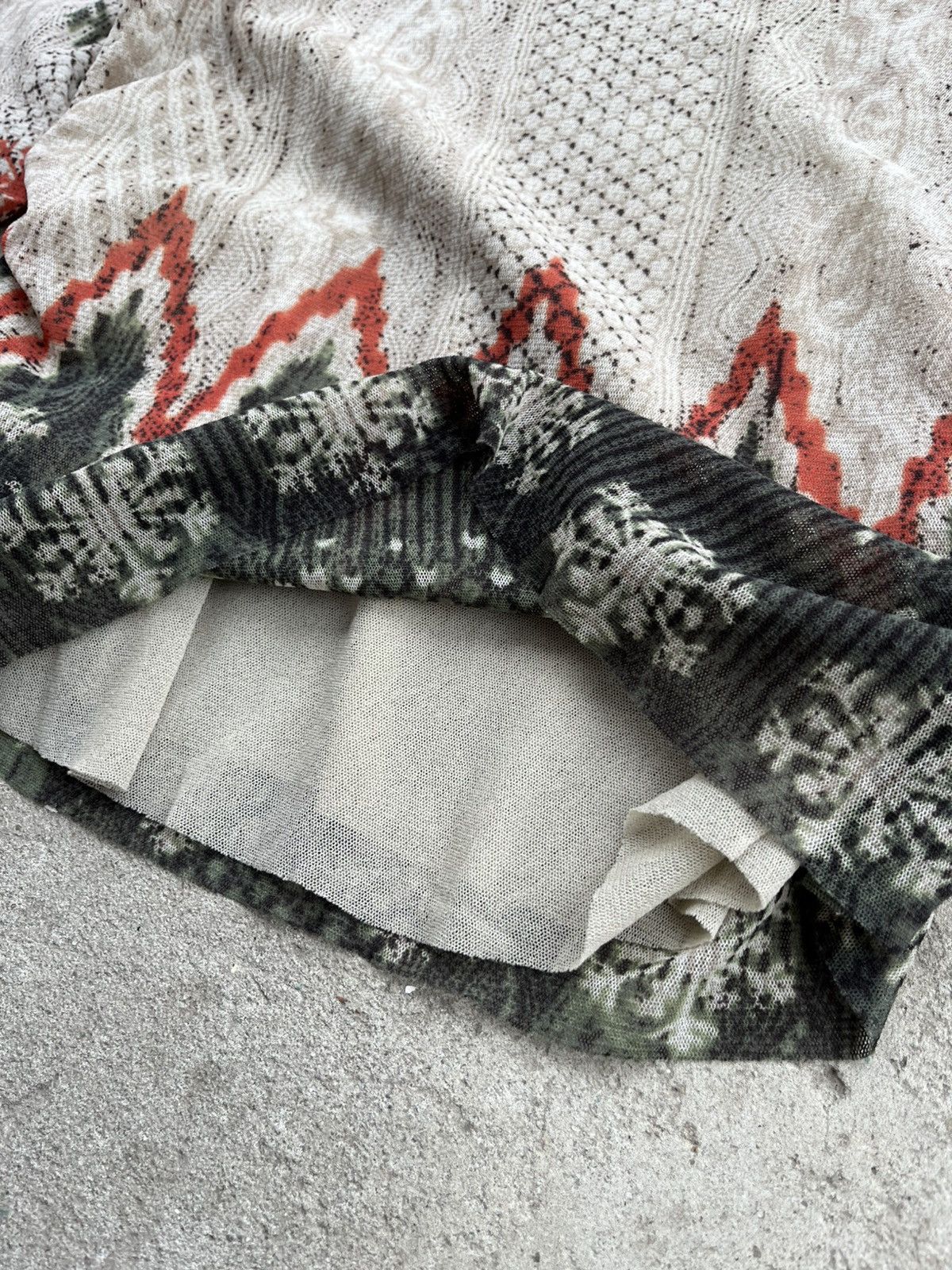 Jean Paul Gaultier Jean Paul Gaultier Vintage Mesh Top Snowflake Printed Blouse Size M / US 6-8 / IT 42-44 - 5 Thumbnail