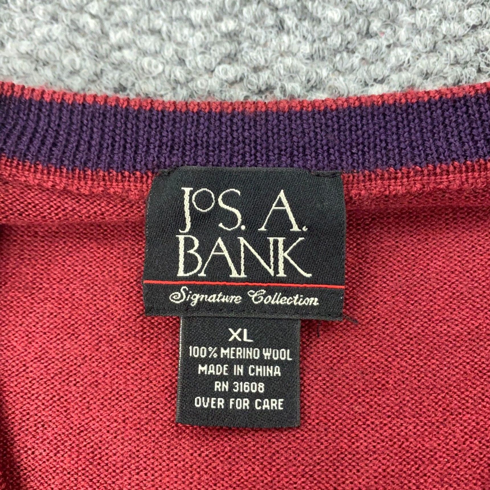 Jos. A. Bank Jos A Bank Sweater XL Red V-Neck Knit Pullover Wool Merino Casual Mens Size US XL / EU 56 / 4 - 2 Thumbnail