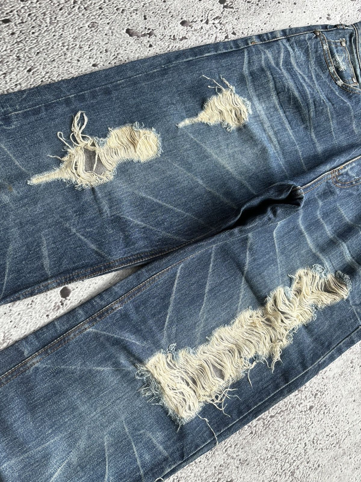 Hysteric Glamour Distressed denim yaponskii Denim jeans Size US 32 / EU 48 - 6 Thumbnail