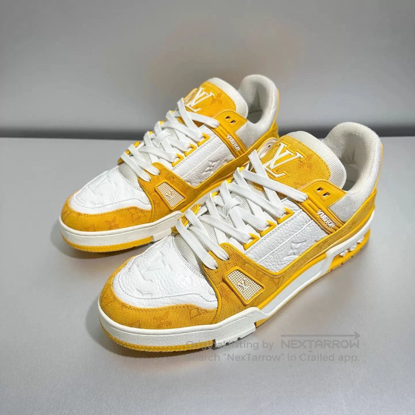 Louis Vuitton Yellow Low. Size US 9 / EU 42 - 1 Thumbnail