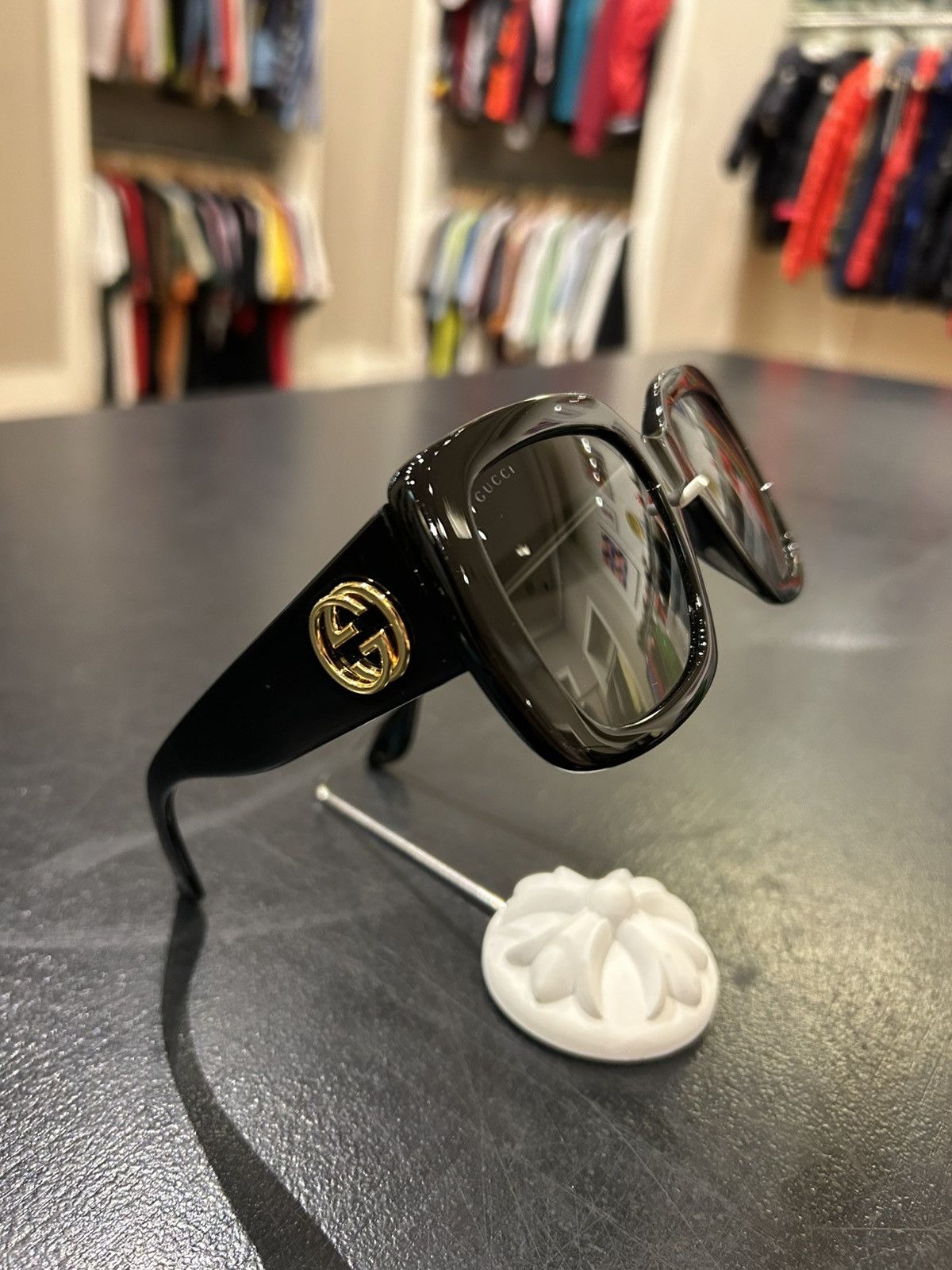 Gucci Gucci Oversized Square Sunglasses Size ONE SIZE - 4 Thumbnail