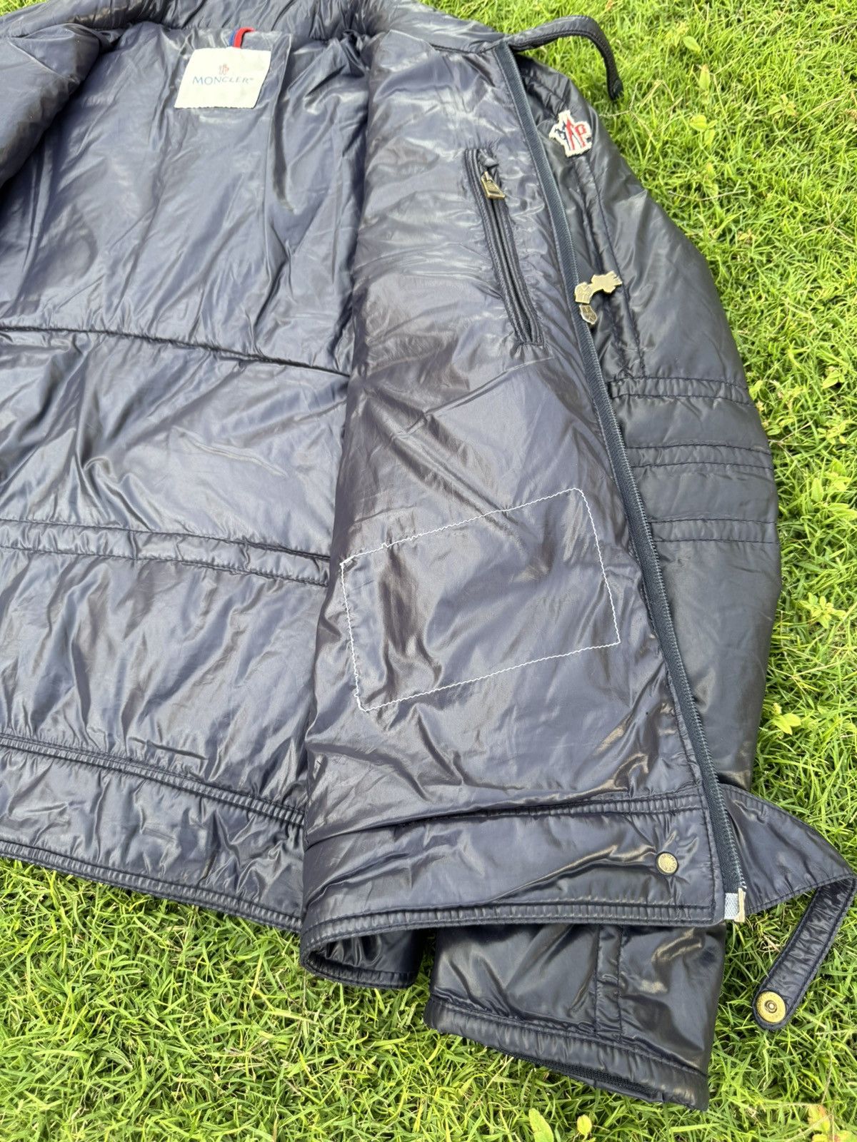 Moncler MONCLER RARE Multipocket Down Puffer Jacket Size US XL / EU 56 / 4 - 17 Thumbnail