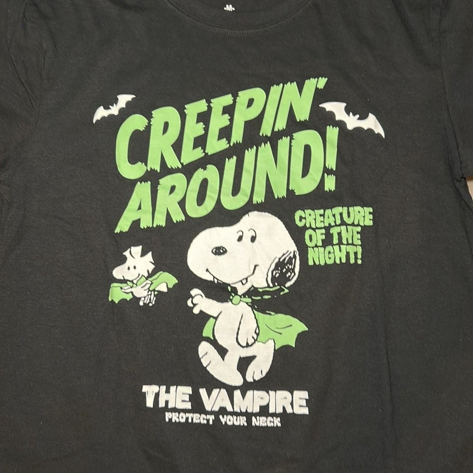 Peanuts Peanuts Snoopy The Vampire Creepin’ Around Tee - Medium Size US M / EU 48-50 / 2 - 5 Thumbnail