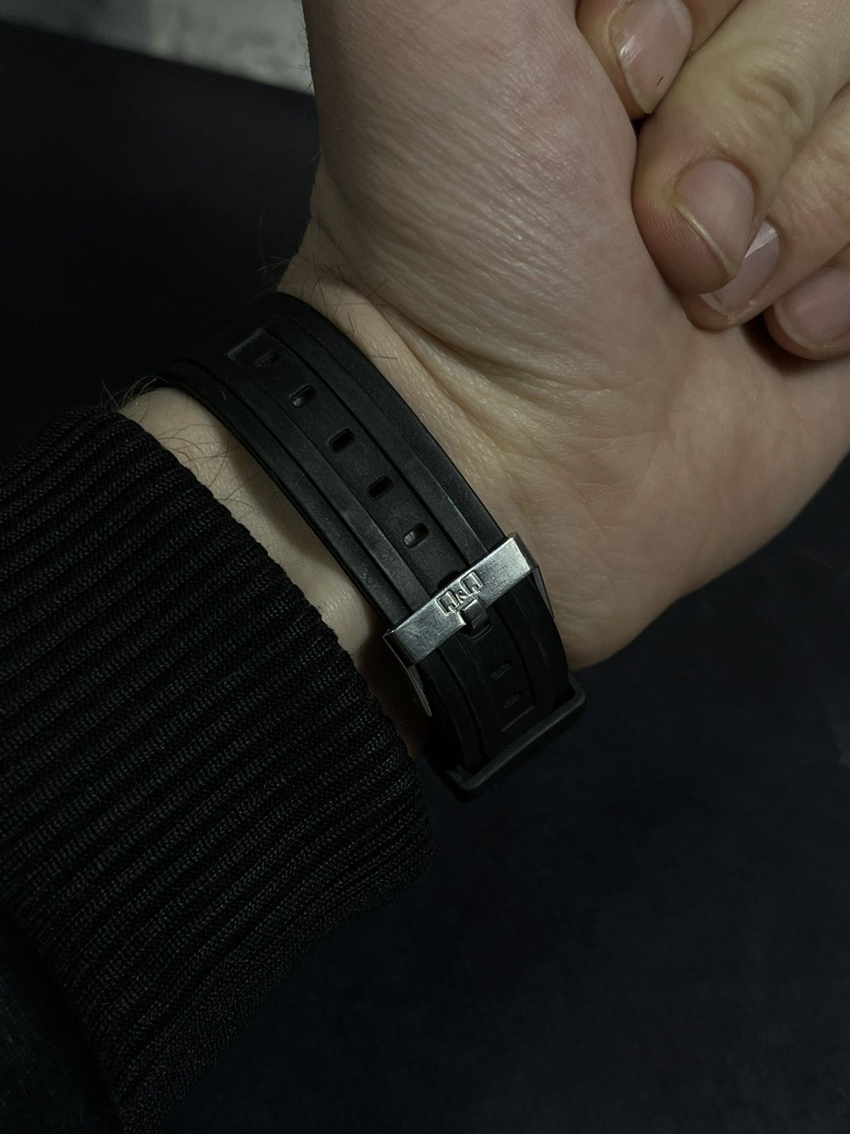 Japanese Brand Futuristic Q&Q Watch 10 Bar Water Resistant Japanese Brand Size ONE SIZE - 3 Thumbnail