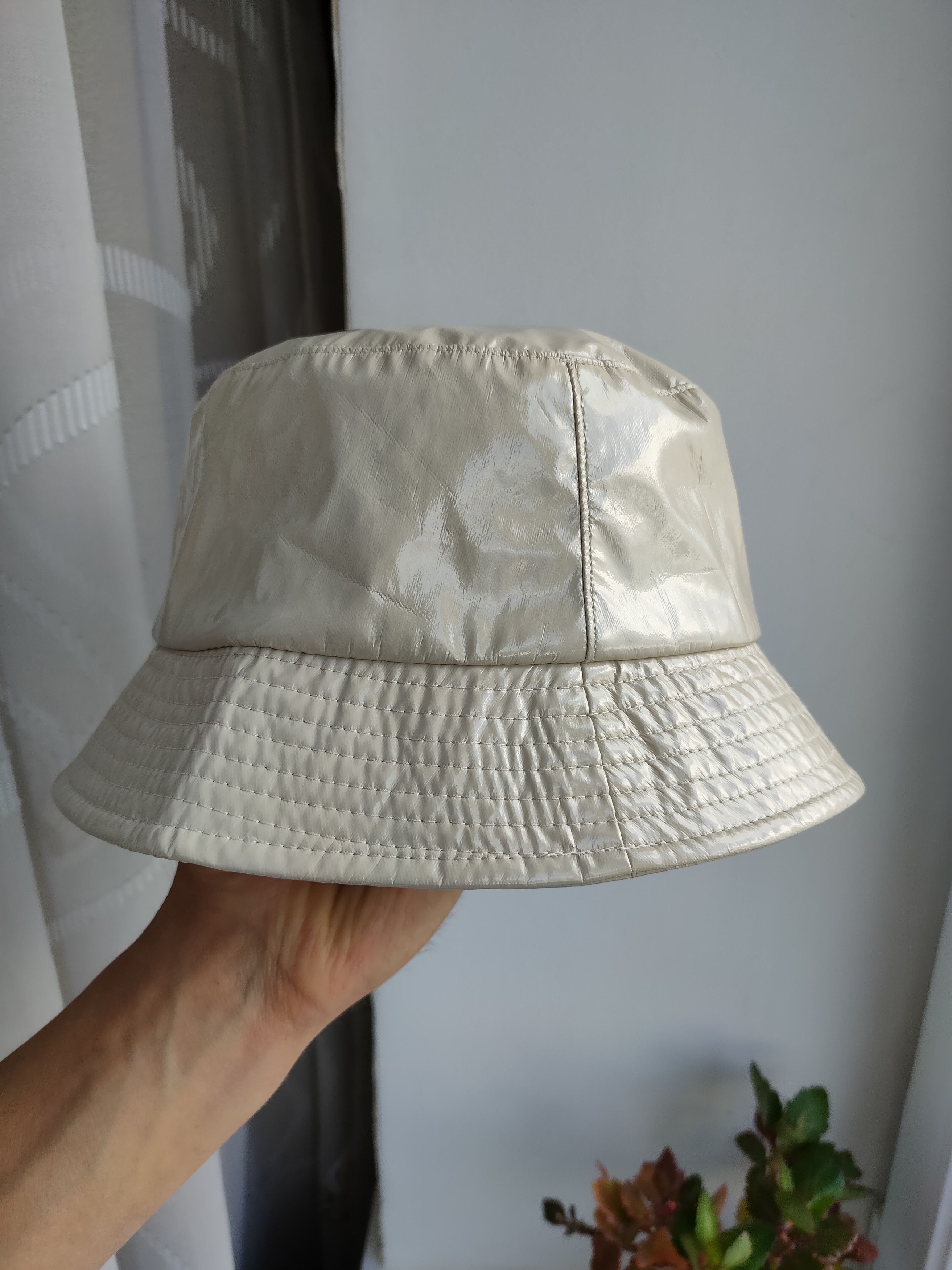 Barbour Barbour Women's Patent Bucket Hat Glossy Tartan Lined Cap S Size ONE SIZE - 3 Thumbnail