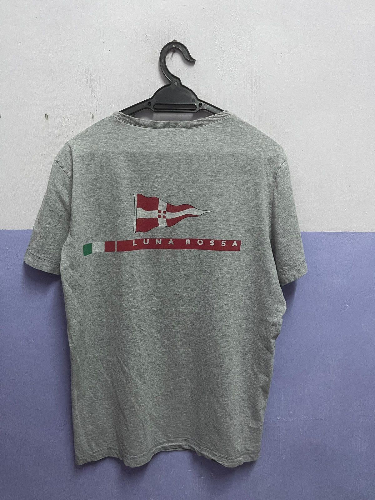 Prada Prada Luna Rossa Flag Tshirt Size US M / EU 48-50 / 2 - 7 Thumbnail