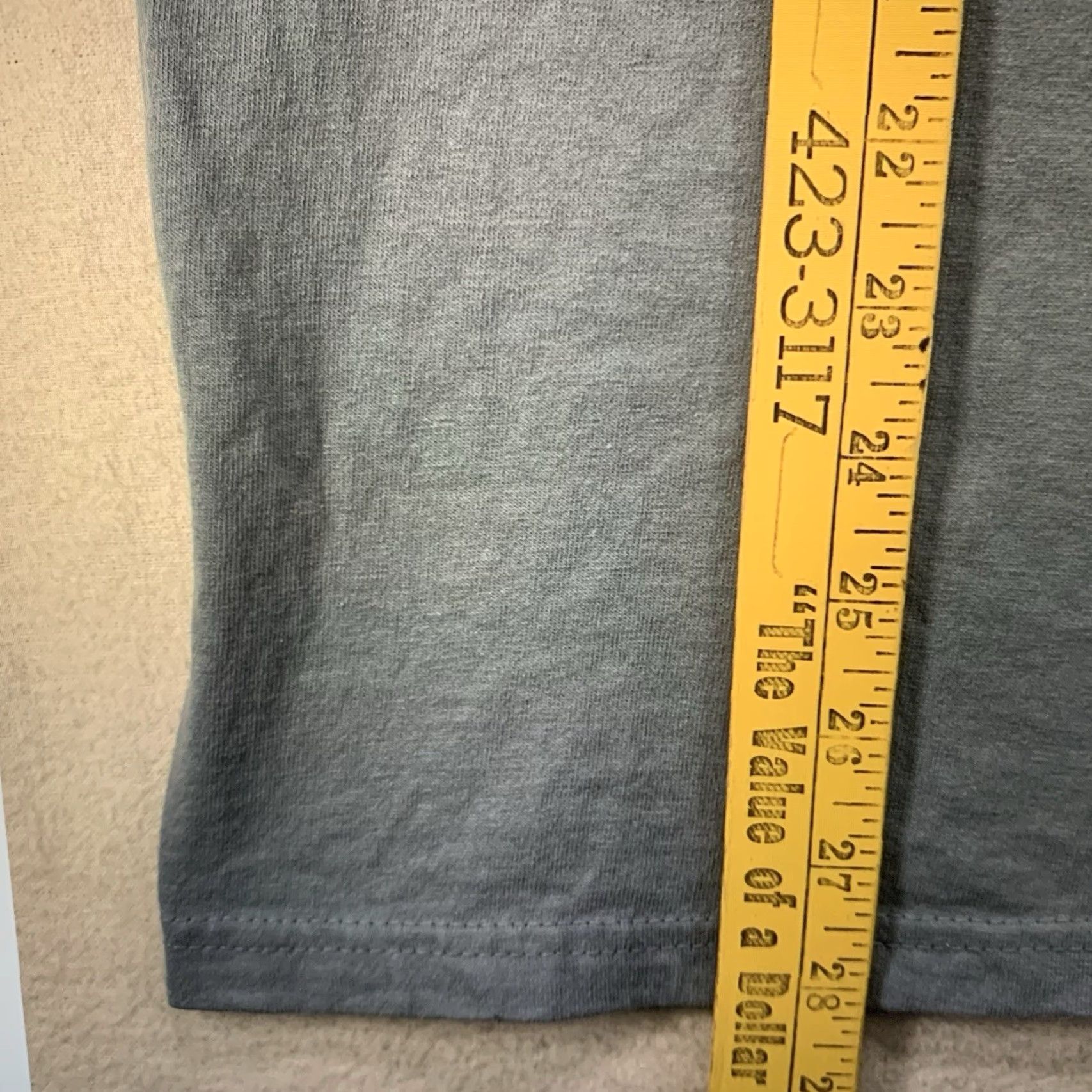 Vintage VINTAGE Princess Cruises Collection T-Shirt Unisex Adults Medium Blue Ocean Animals 90s Water Splash Graphic Size US M / EU 48-50 / 2 - 6 Thumbnail