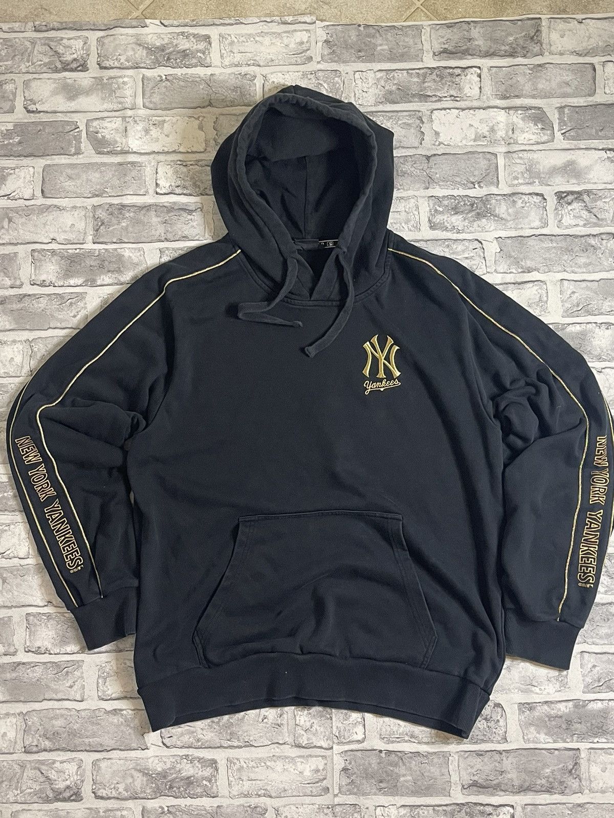 MLB × New York Yankees MLB New York Yankee Hoodies Jacket Zipper Big Logo Striped Size US XXL / EU 58 / 5 - 1 Thumbnail