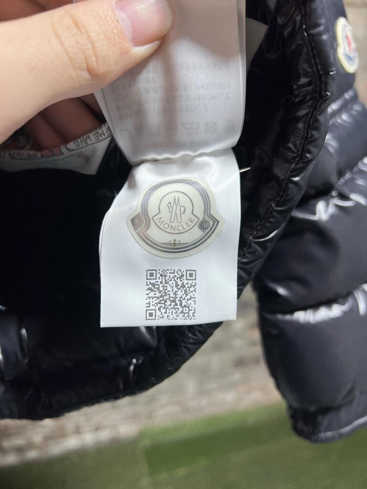 Moncler Moncler Mya Black Bubble jacket Sz. 4T Size ONE SIZE - 7 Thumbnail