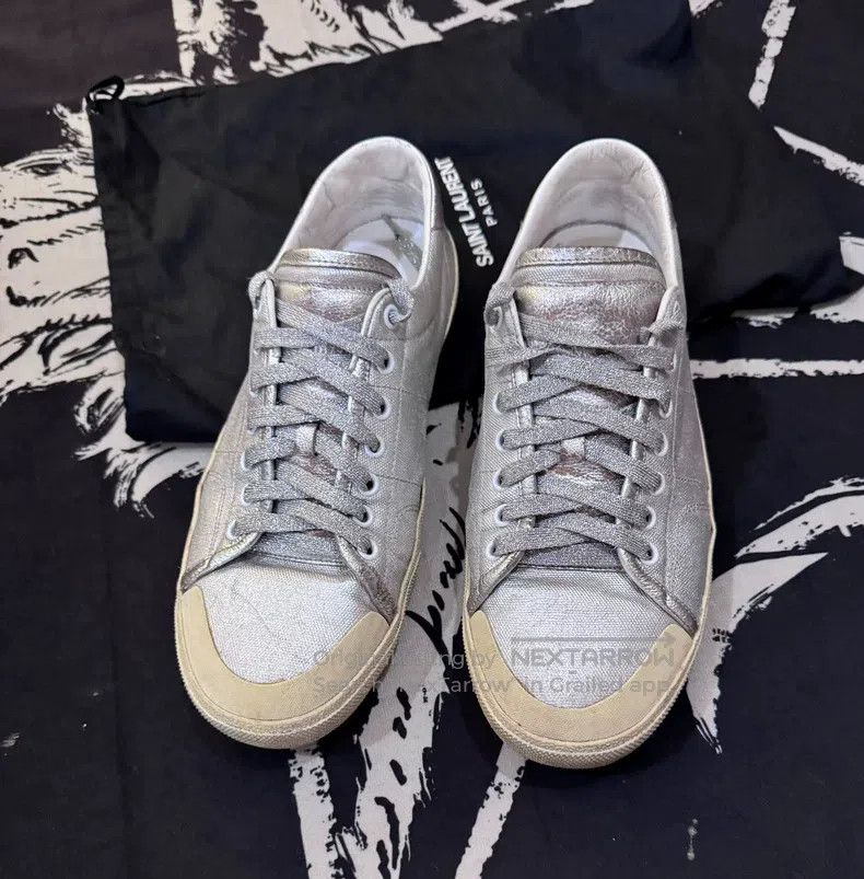 Saint Laurent Paris Saint Laurent Paris Silver Low-Top Sneakers Size US 9 / EU 42 - 2 Thumbnail