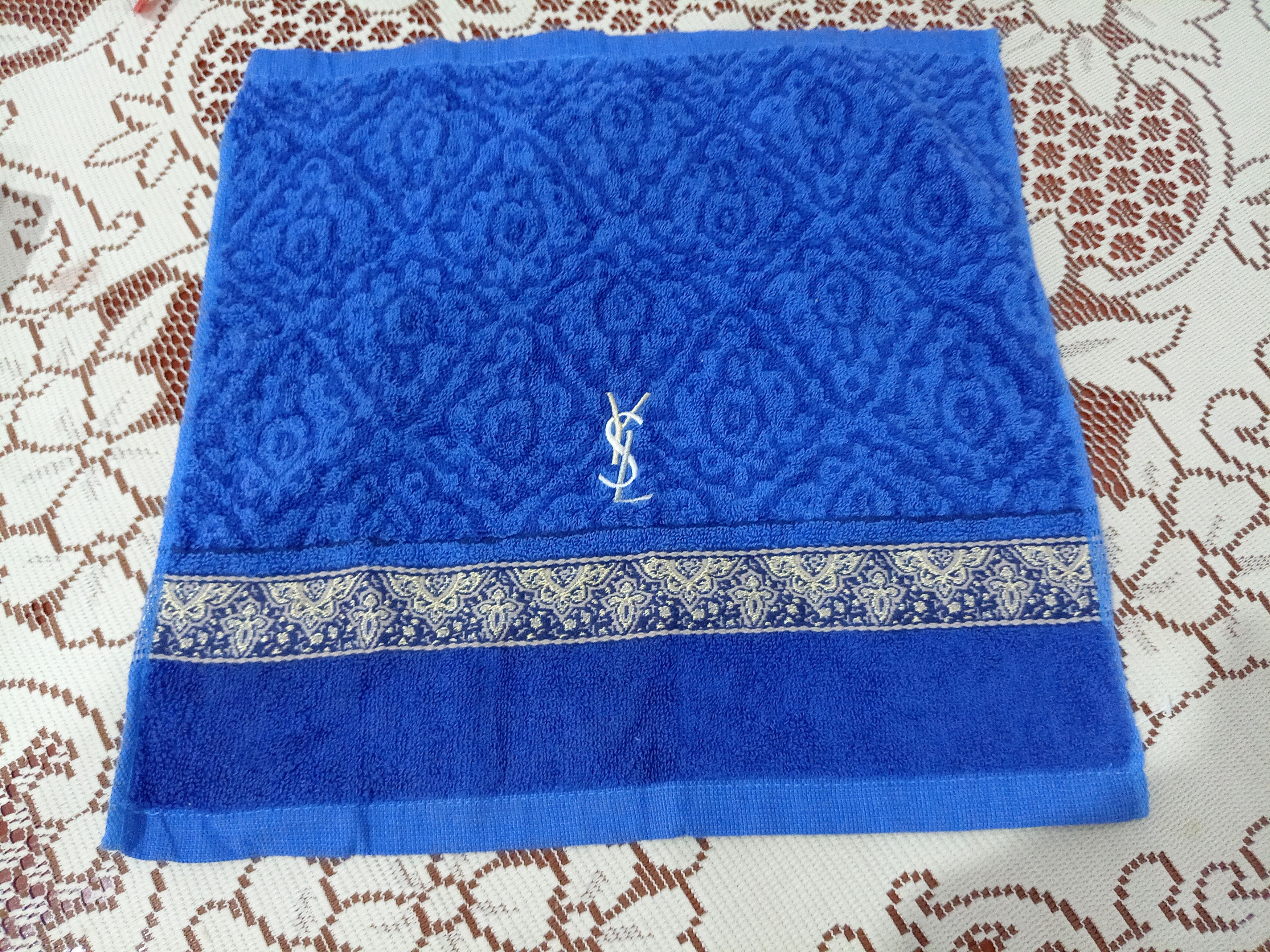 Yves Saint Laurent YSL Blue Paisley Logo Hand Towel (Small) DS Size ONE SIZE - 1 Thumbnail
