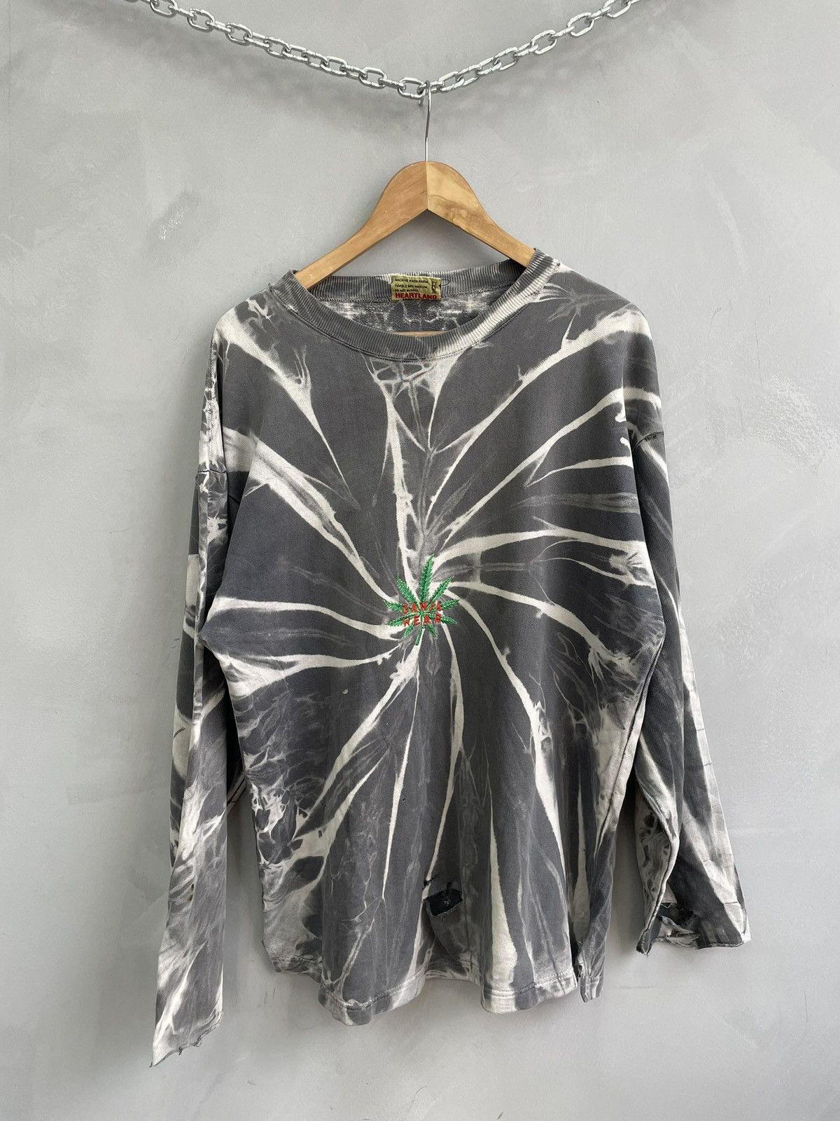 Band Tees Vintage 90s Kurt Cobain style faded ganja wear sweatshirt Size US L / EU 52-54 / 3 - 2 Thumbnail