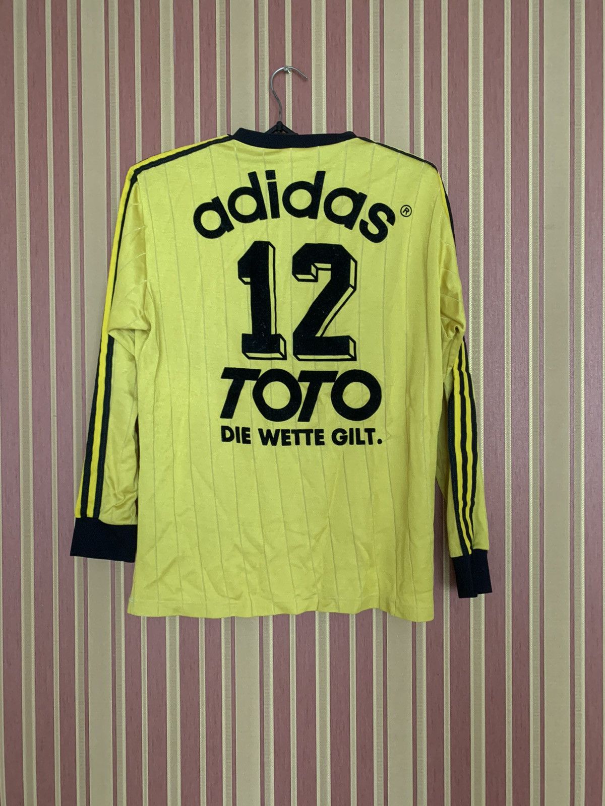 Adidas Soccer Jersey Vintage ADIDAS 90s GOALKEEPER FOOTBALL SHIRT SOCCER JERSEY sz XL MEN Grailed