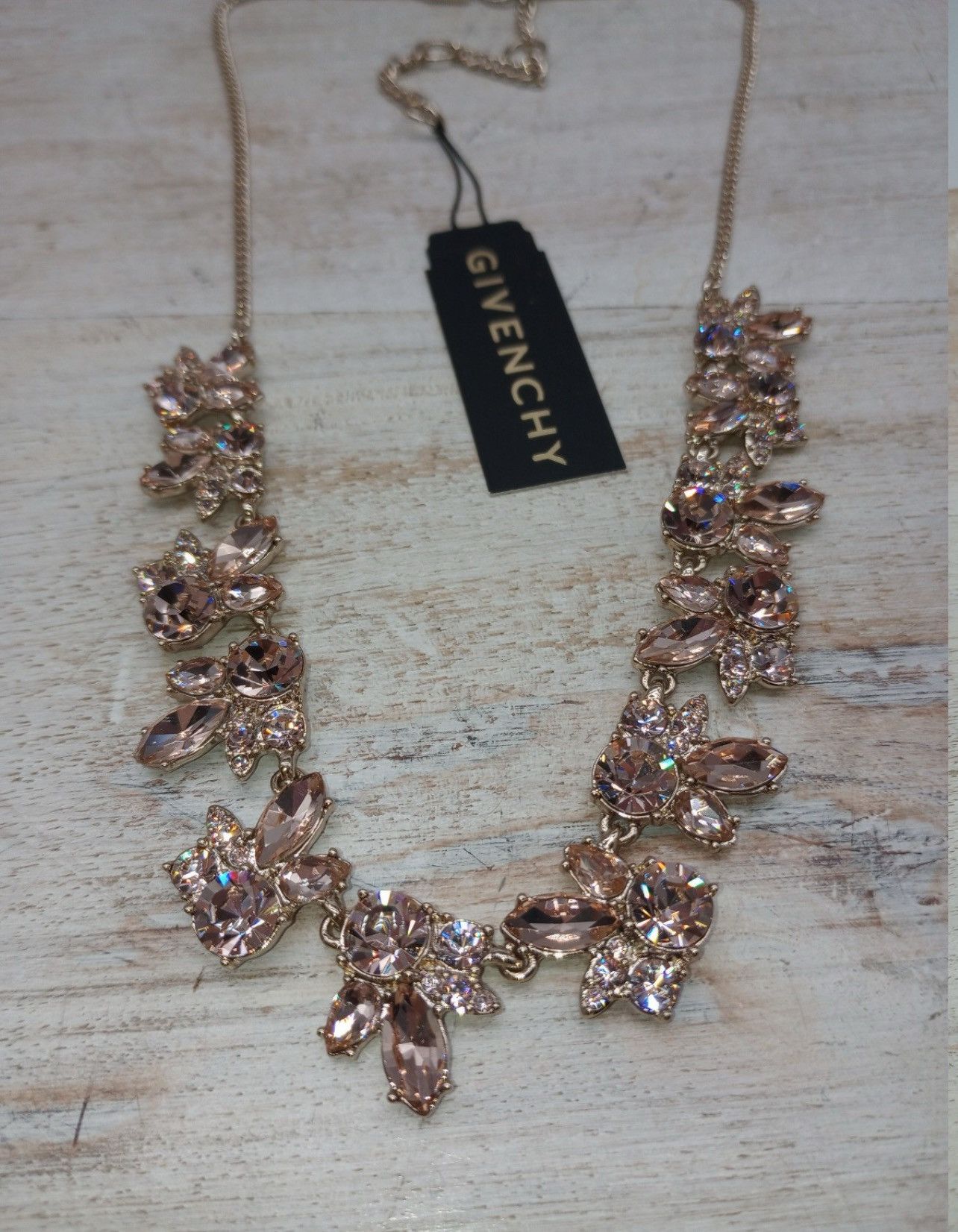 Givenchy GIVENCHY WMNS GOLD-TONE CRYSTAL CLUSTER NECKLACE—NWT Size ONE SIZE - 2 Thumbnail