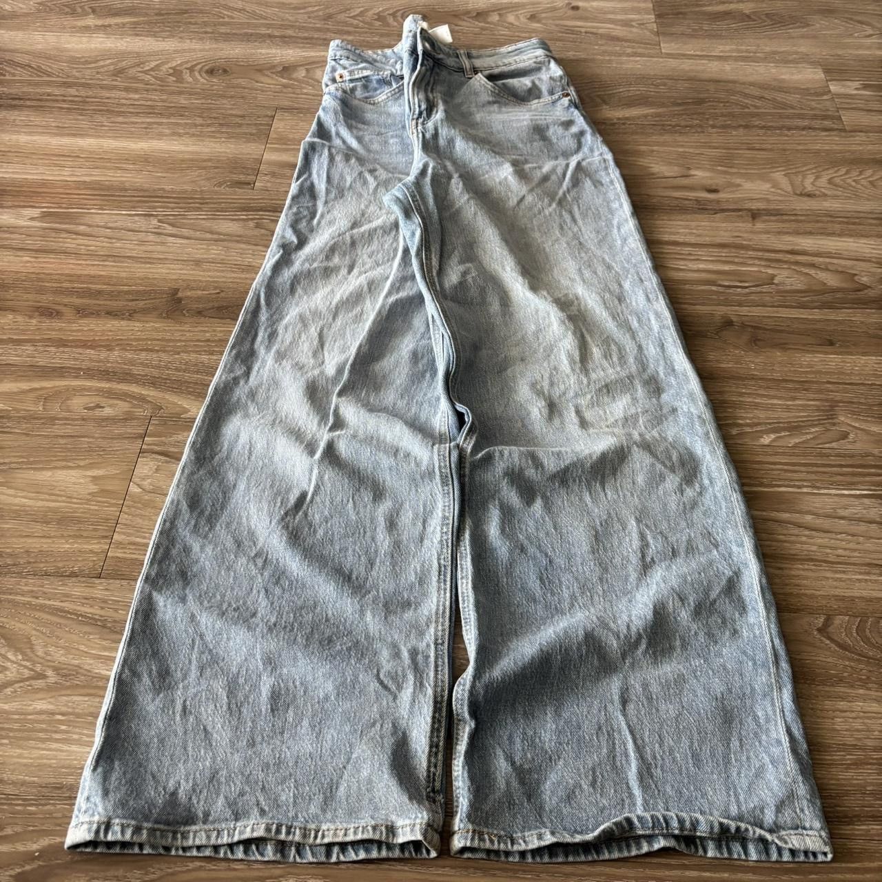 Japanese Brand Crazy Vintage Y2K/2000s Baggy Light Wash Streetwear Denim Jeans! 29x31 Size US 29 - 3 Thumbnail