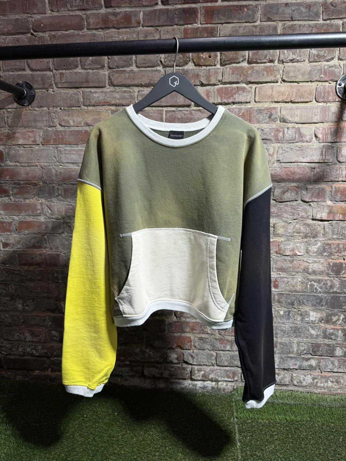 The GV Gallery Gv Gallery Color Block Crewneck Sz. M Size US M / EU 48-50 / 2 - 1 Thumbnail