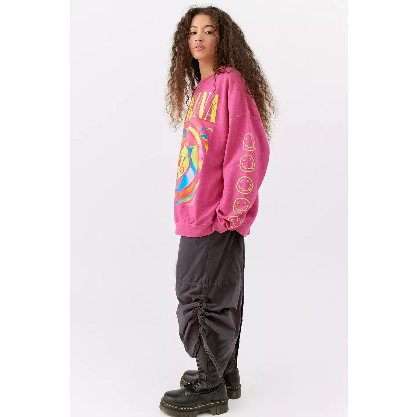 Urban Outfitters Urban Outfitters Oversized Sweatshirt Spiral Crewneck Pink Size S / US 4 / IT 40 - 5 Thumbnail