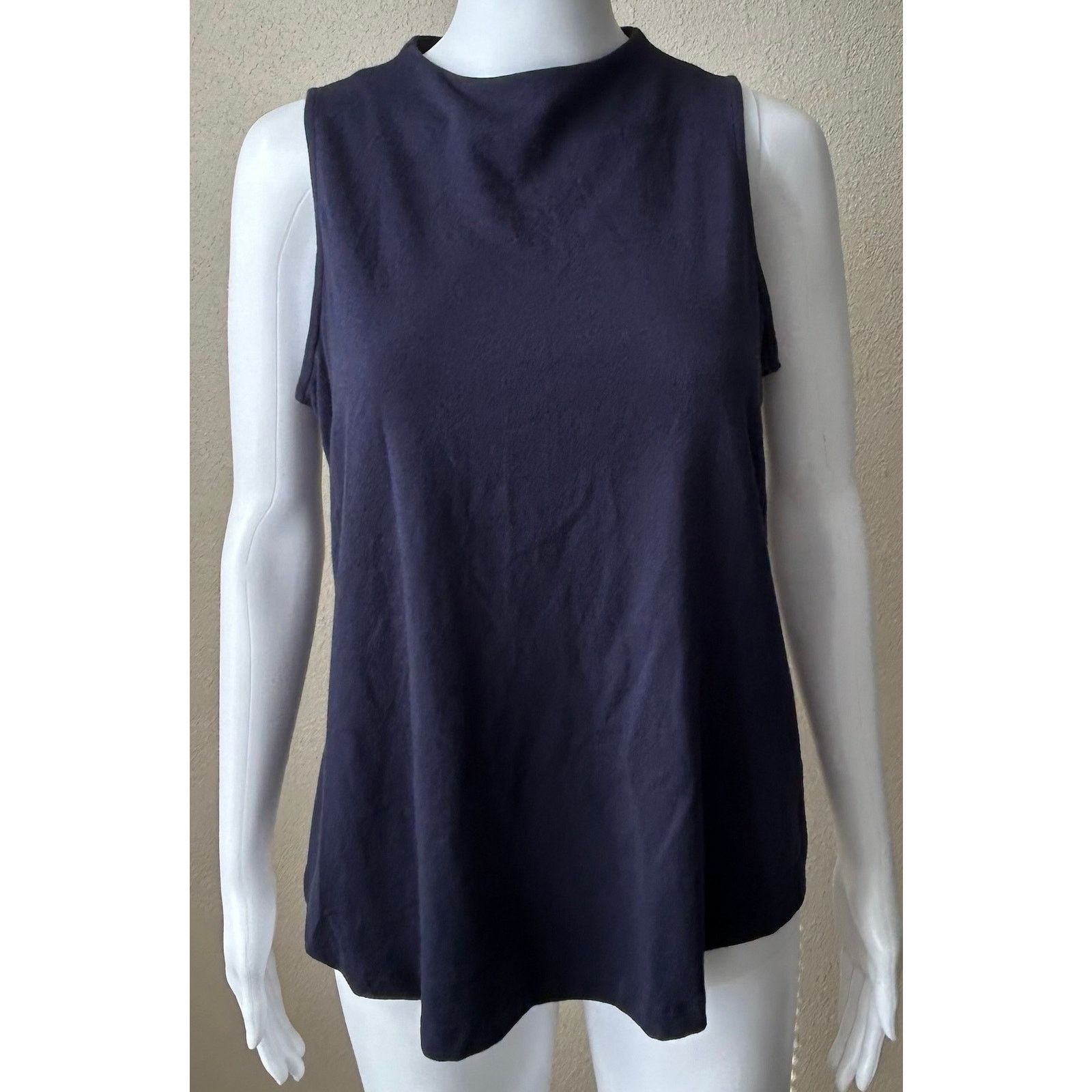 Other Crown & Ivy | Women’s Sleeveless Zipper Back Blouse | Small Size S / US 4 / IT 40 - 1 Thumbnail