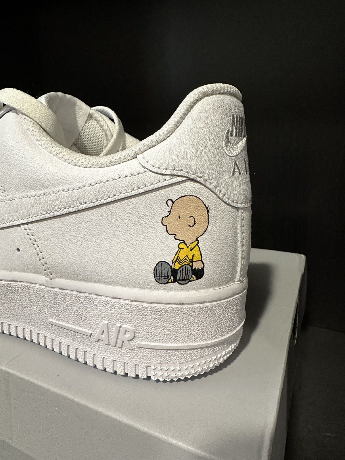 Nike Nike Air Force 1 Low White Snoopy Charlie Brown Size US 11.5 / EU 44-45 - 5 Thumbnail