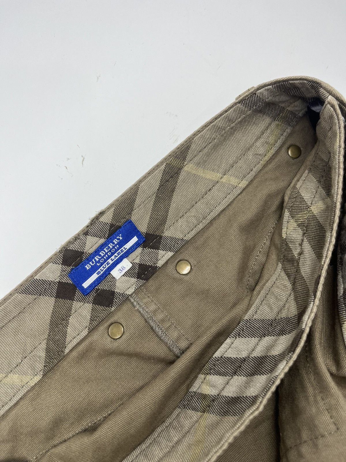 Burberry Authentic BURBERRY Blue Label Skirt Size 30" / US 8 / IT 44 - 11 Thumbnail