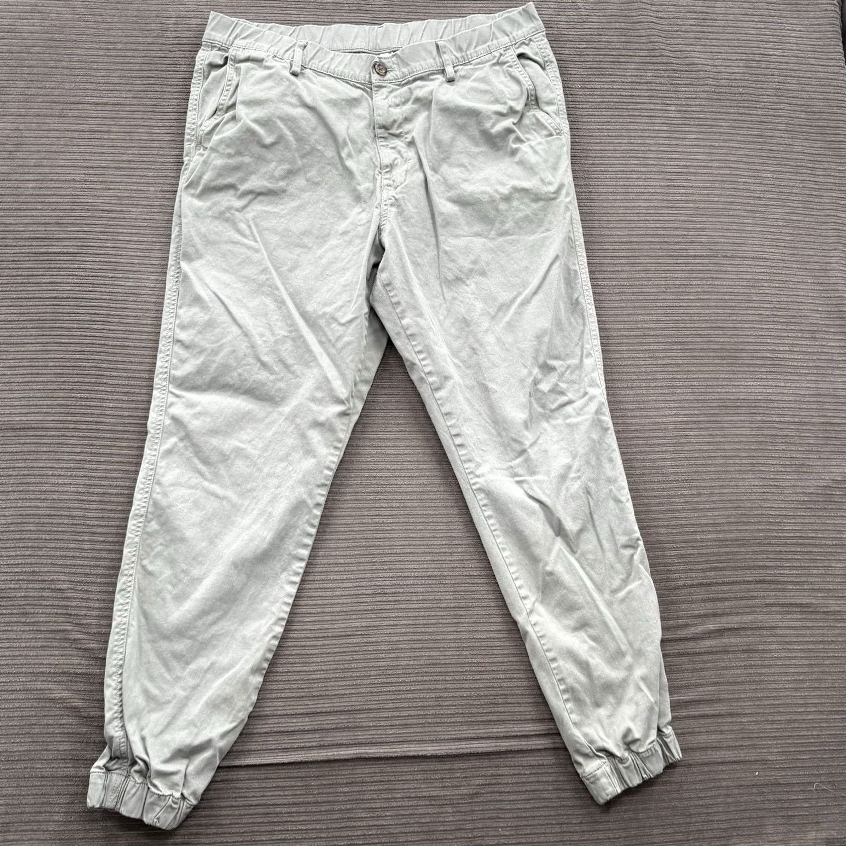 Vintage Bearbottom Joggers Men XL Gray Cotton Spandex Elastic Waist Outdoor Gym & Training Activewear Pants Tapered Inseam 29in Men’s Size US 36 / EU 52 - 2 Thumbnail