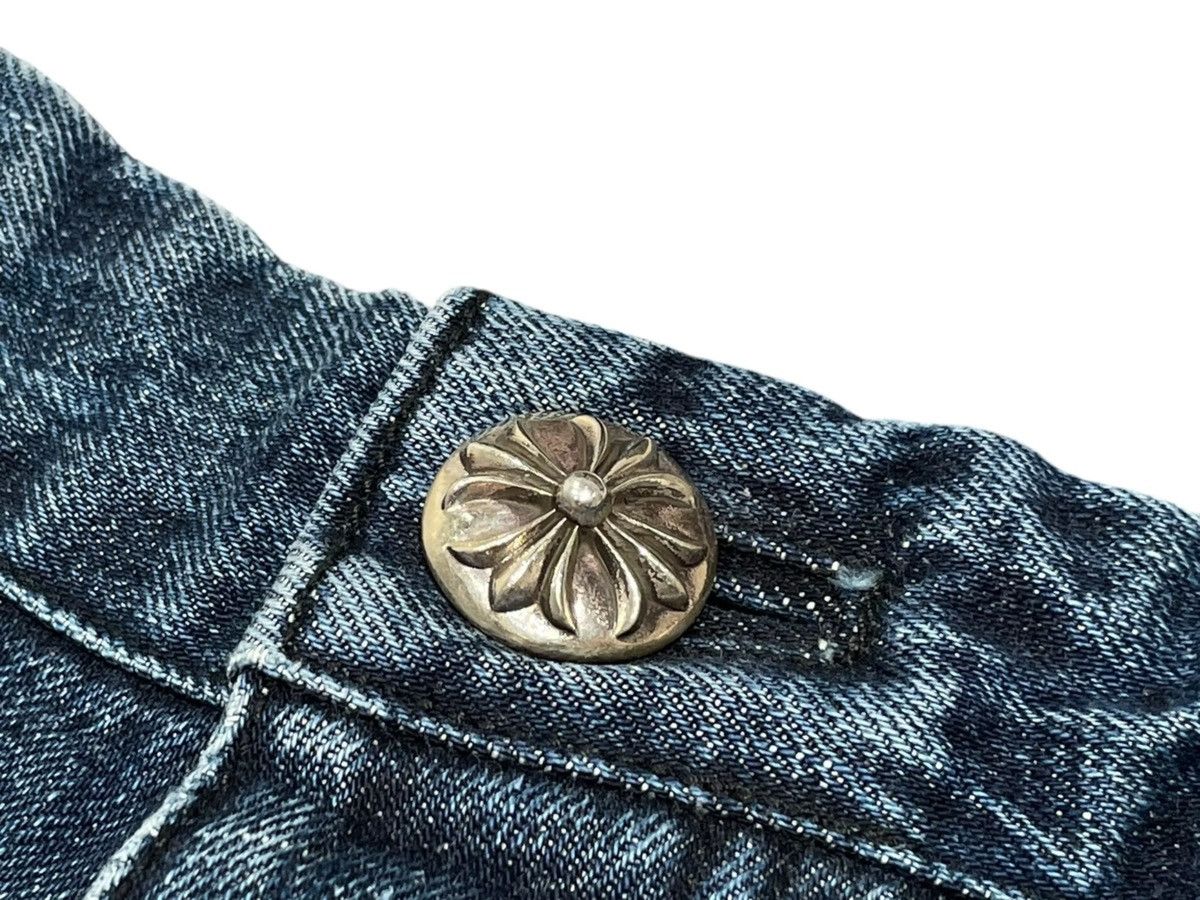 Chrome Hearts 31inch Chrome Hearts Denim Carpenter Shorts Size US 31 - 4 Thumbnail